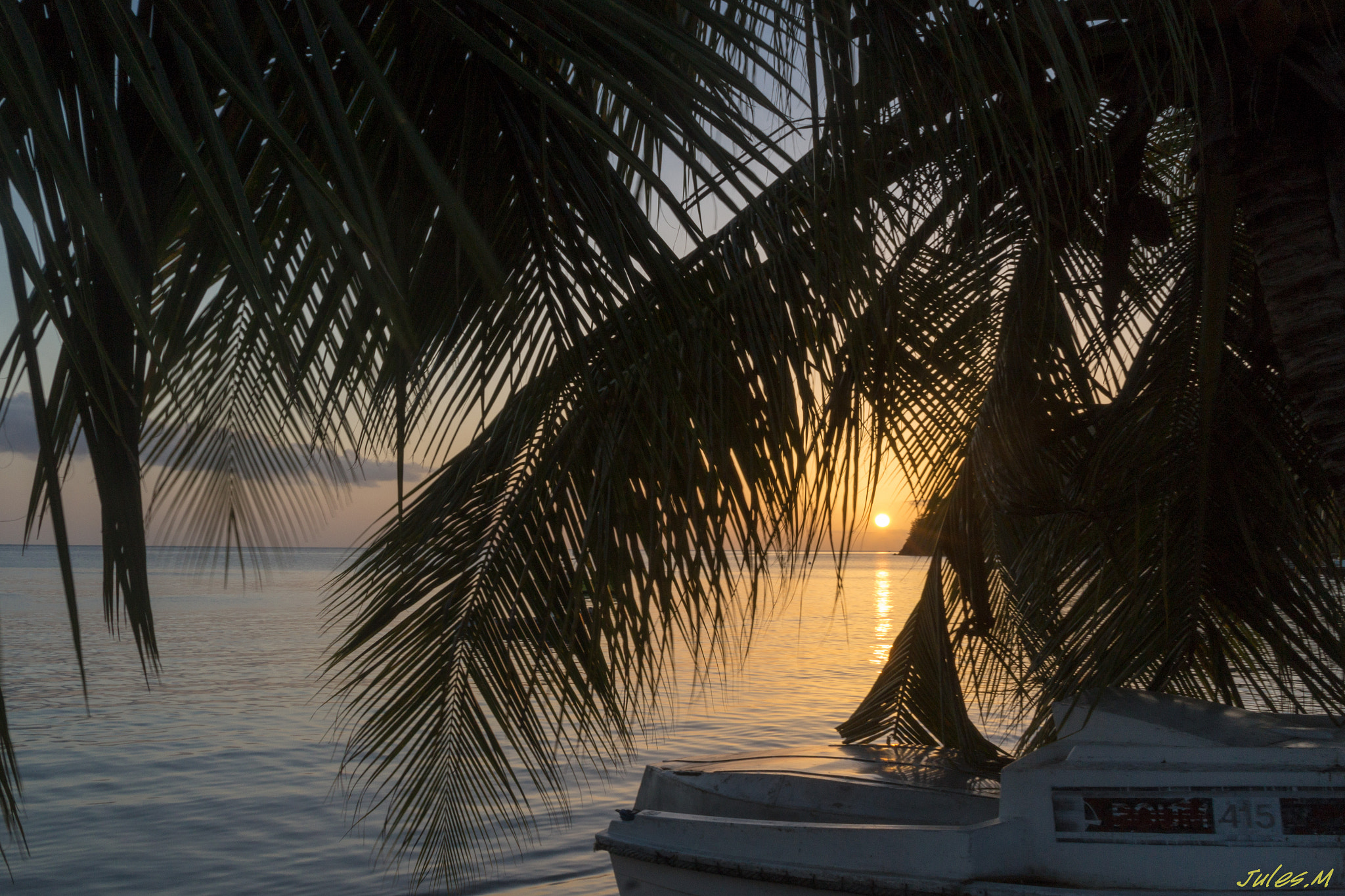 Sigma 18-50mm f/3.5-5.6 DC sample photo. Les anses d'arlet photography