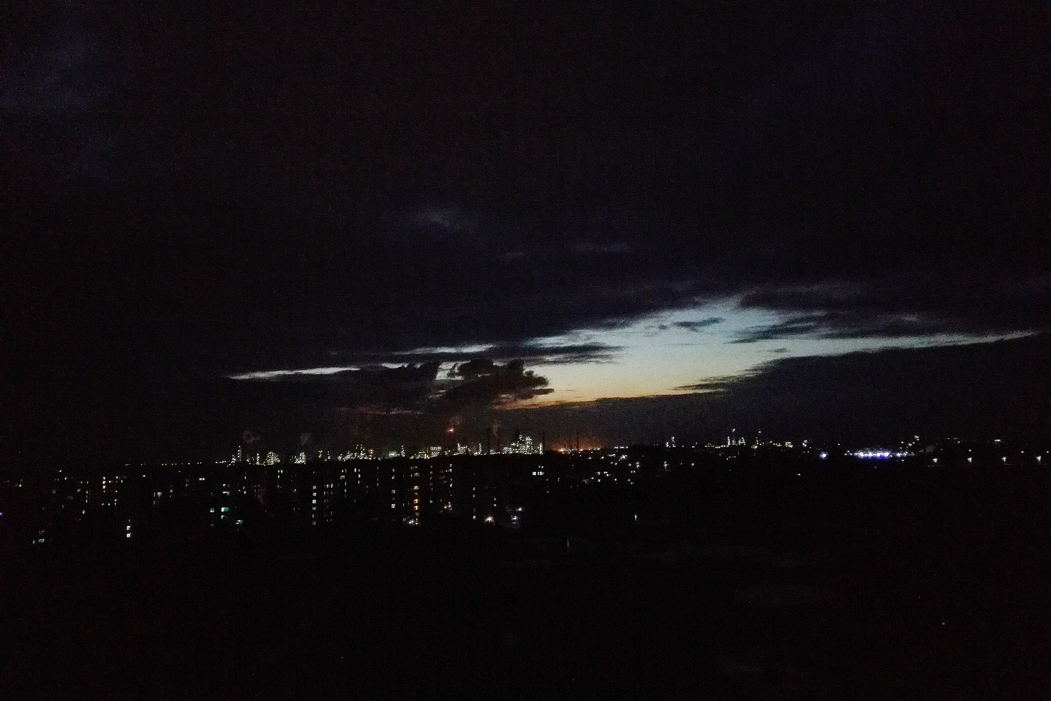 HUAWEI H60-L01 sample photo