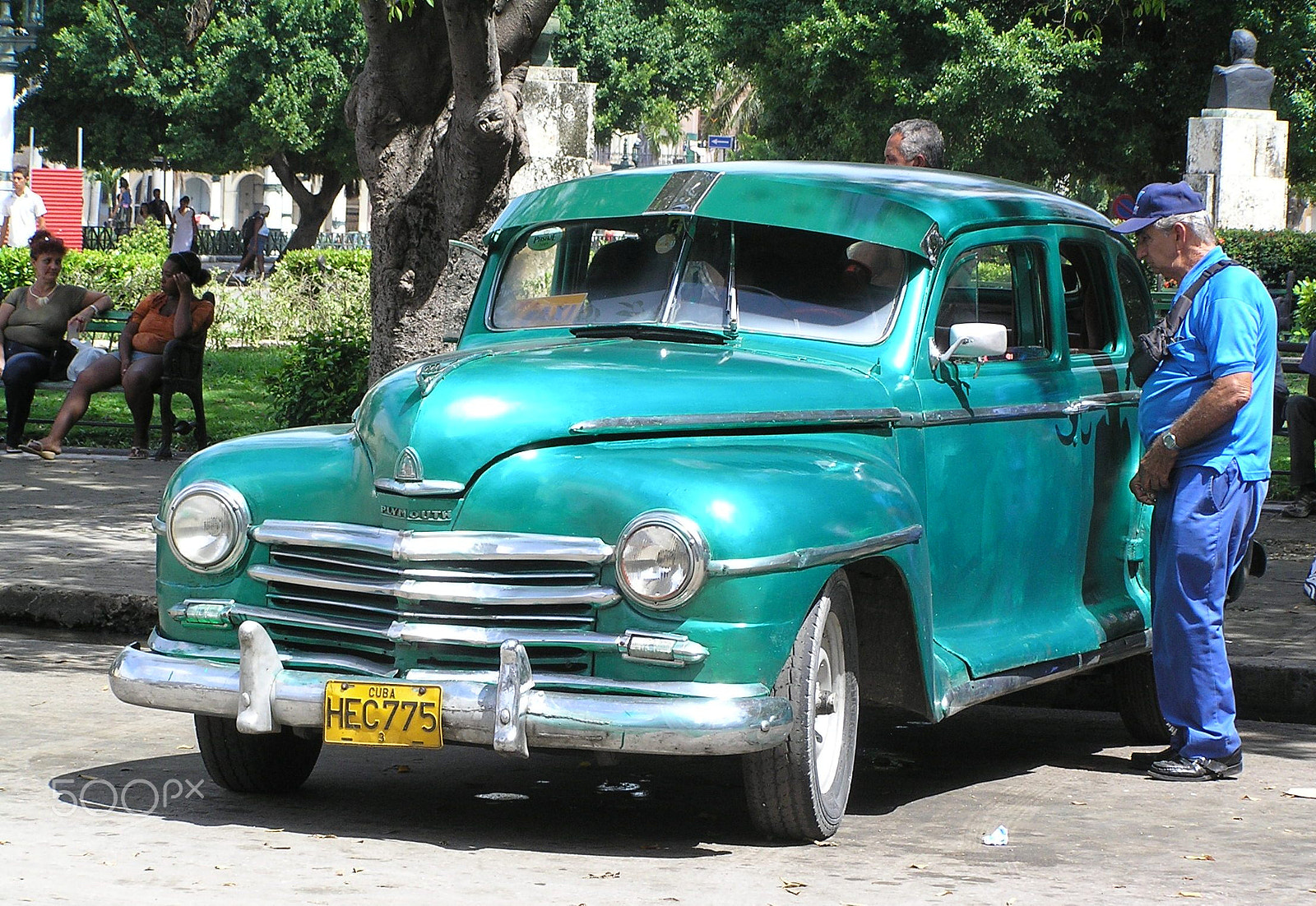 Olympus C765UZ sample photo. Blue oldtimer photography