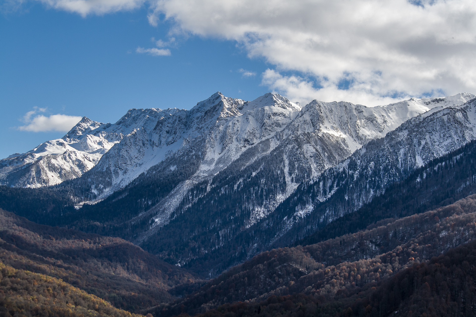 Canon EF-S 55-250mm F4-5.6 IS sample photo. Caucasus photography