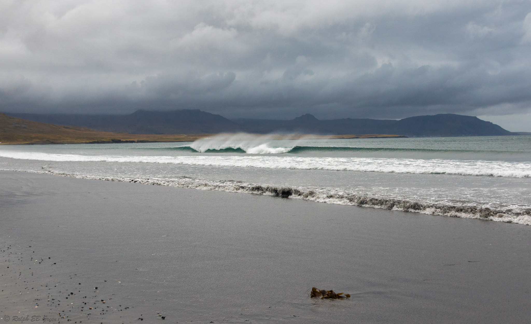 Sigma 17-50mm F2.8 EX DC HSM sample photo. Strong offshore wind iceland photography