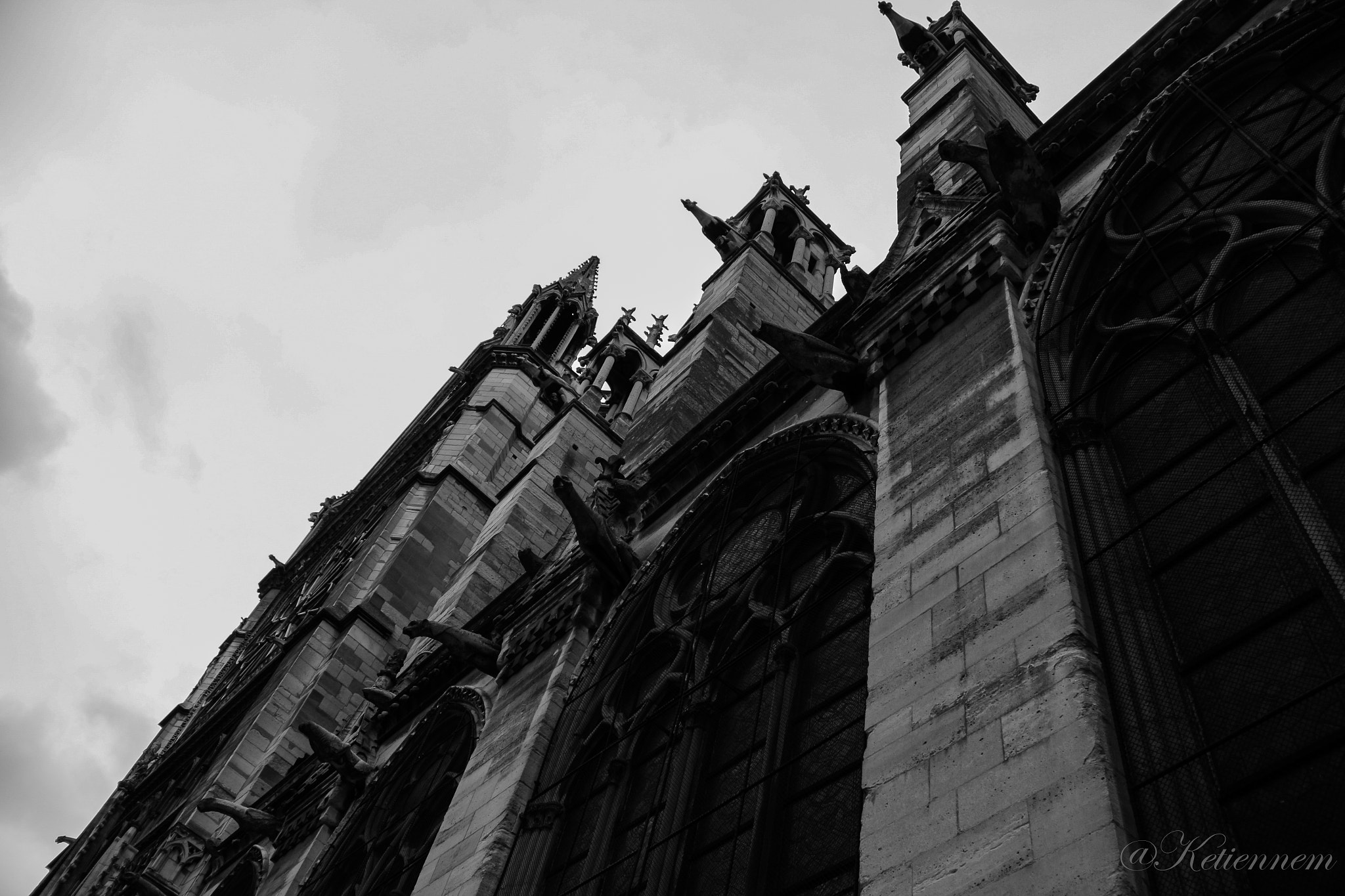 Canon EOS 650D (EOS Rebel T4i / EOS Kiss X6i) sample photo. Gargoyle photography