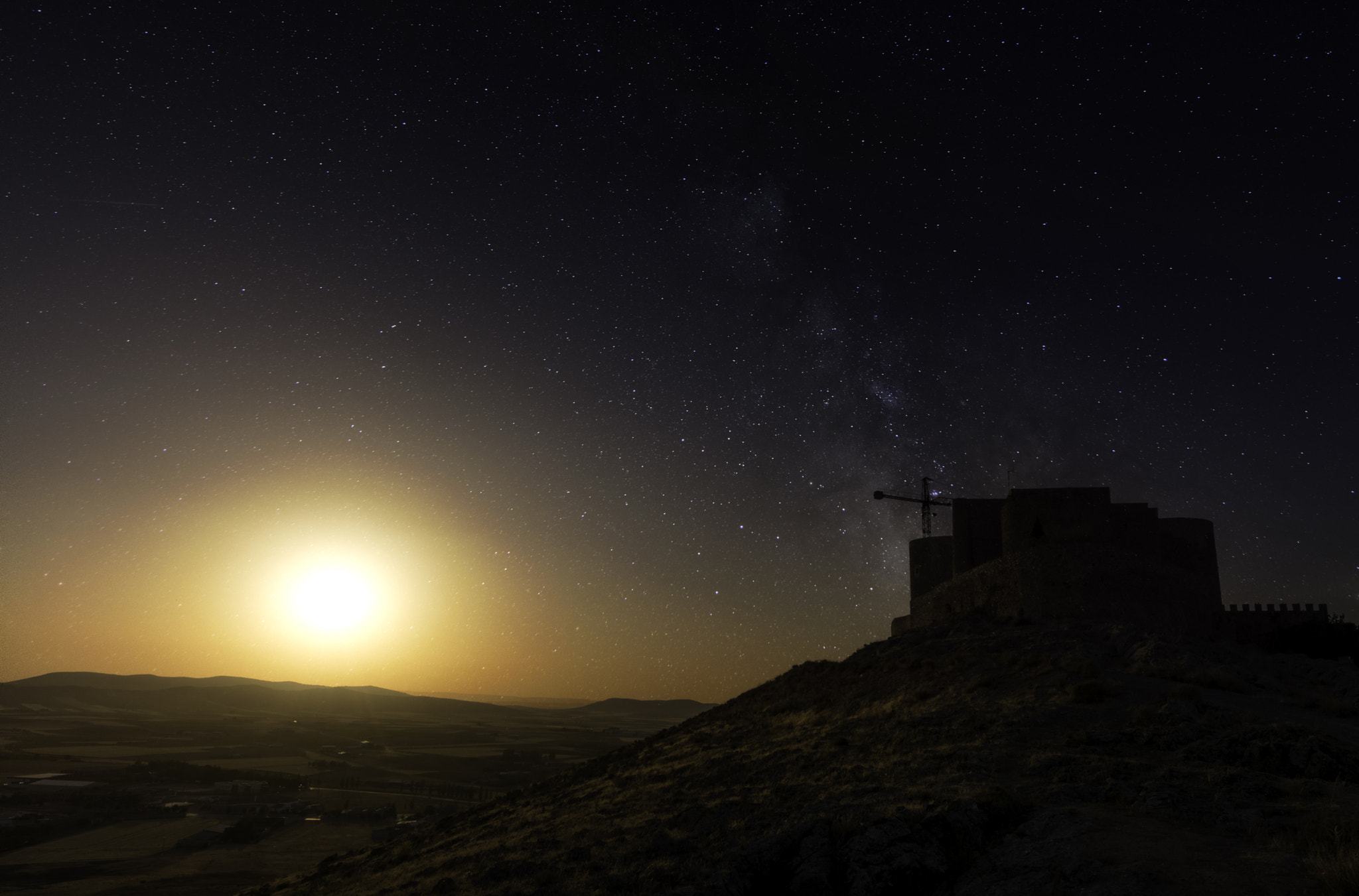 Nikon AF-S Nikkor 14-24mm F2.8G ED sample photo. Atardecer en consuegra photography