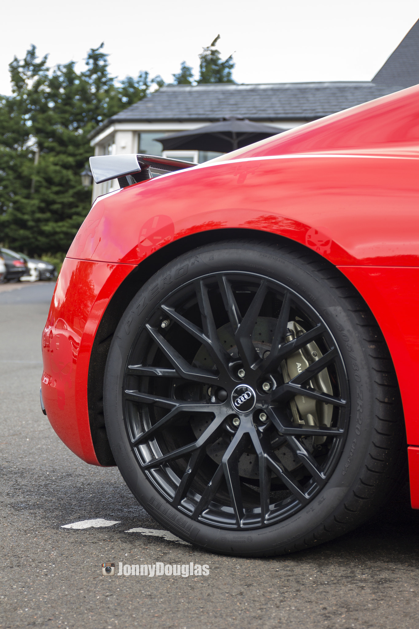Canon EF 24-70mm F4L IS USM sample photo. Audi r8 v10 plus photography