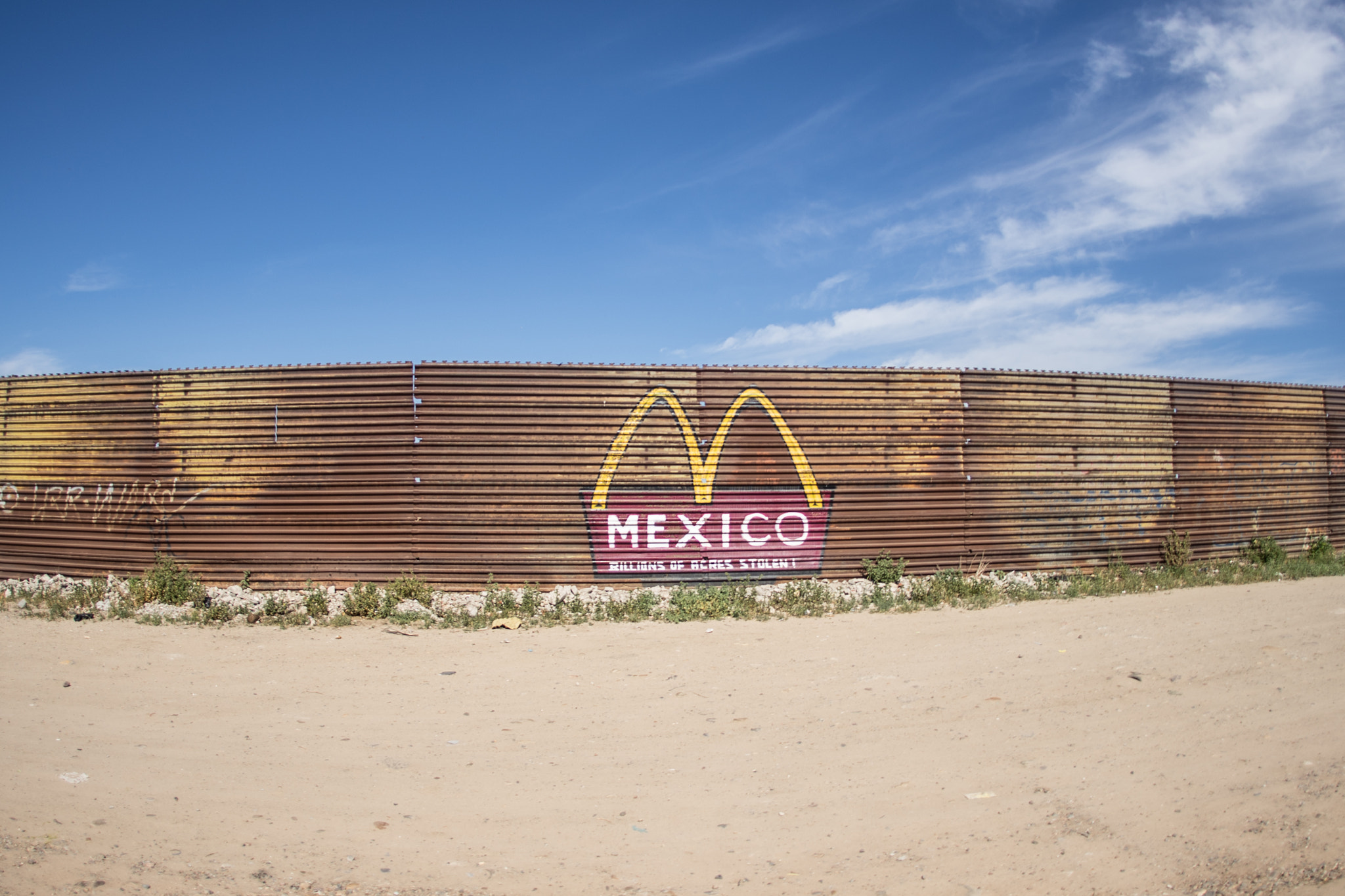 15mm F2.8 sample photo. Mexico (border tijuana-san diego) photography