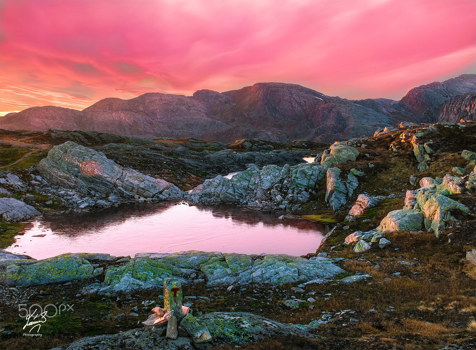 Nikon AF-S Nikkor 24-70mm F2.8G ED sample photo. Norwegian soul photography