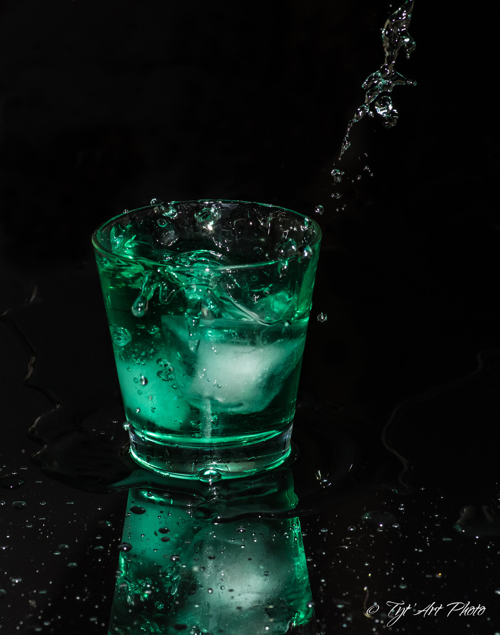Pentax K-S1 sample photo. Want a drink ? photography