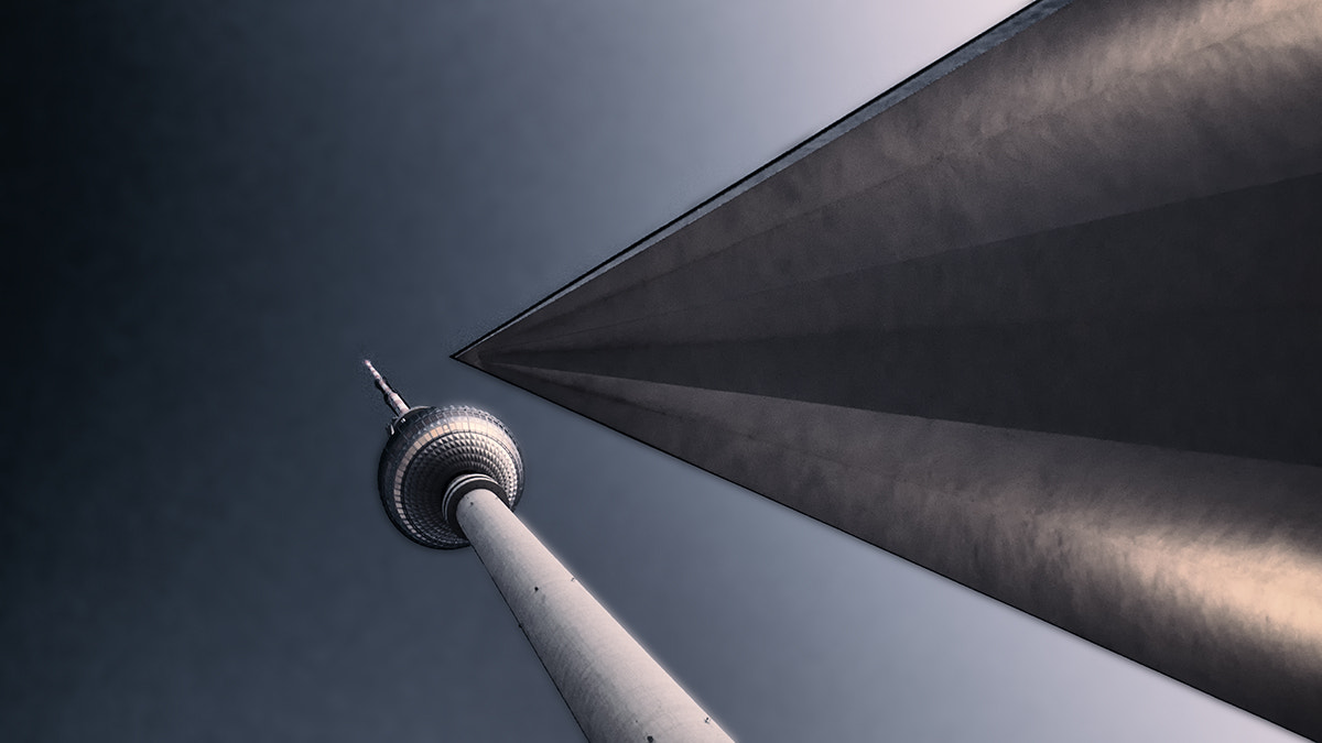 Olympus OM-D E-M5 II sample photo. "berlin ... peng" photography