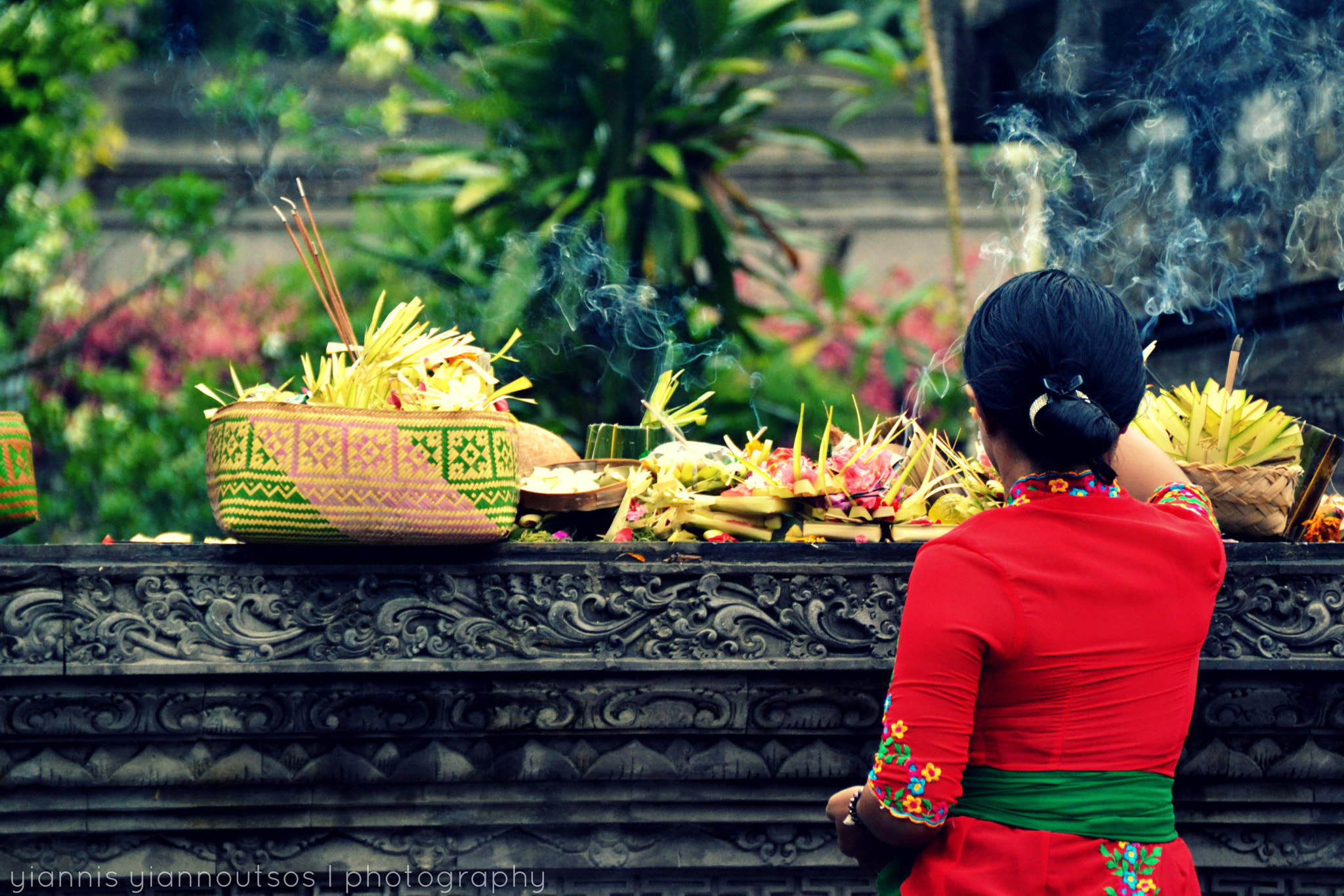 Nikon D3100 + Sigma 18-200mm F3.5-6.3 II DC OS HSM sample photo. Temple color photography