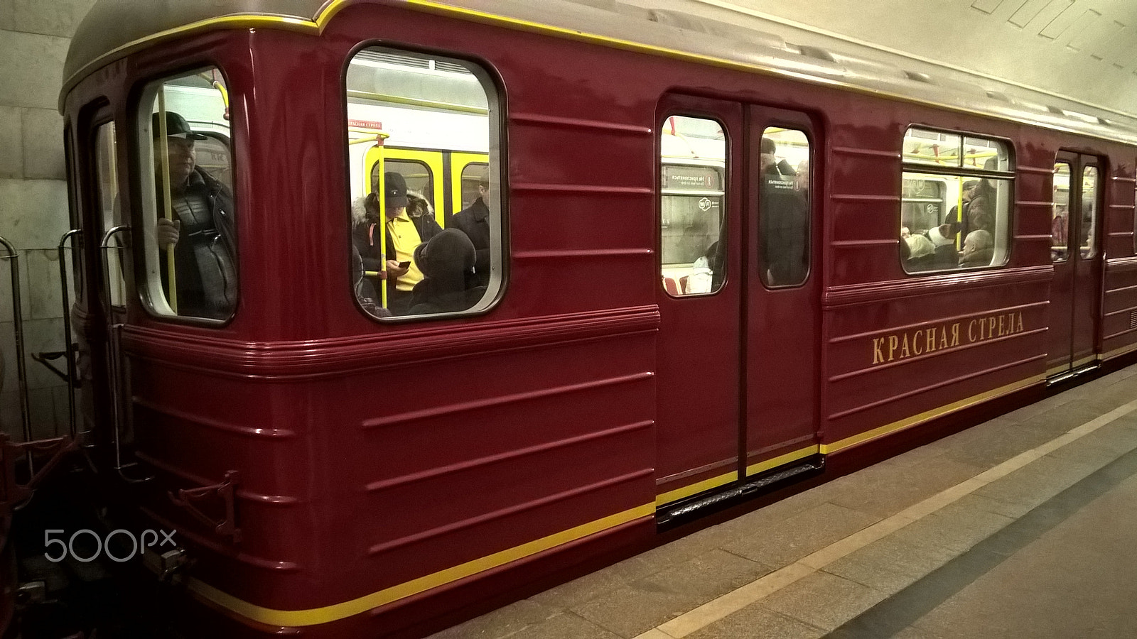 Nokia Lumia 830 sample photo. Moscow metro photography