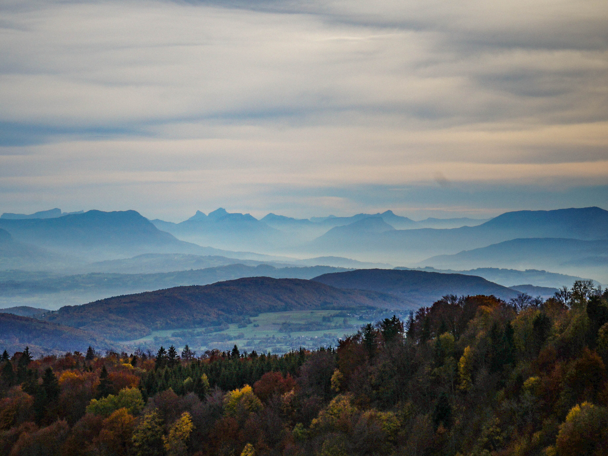 Sony Alpha NEX-3N + E 50mm F1.8 OSS sample photo. Annecy photography
