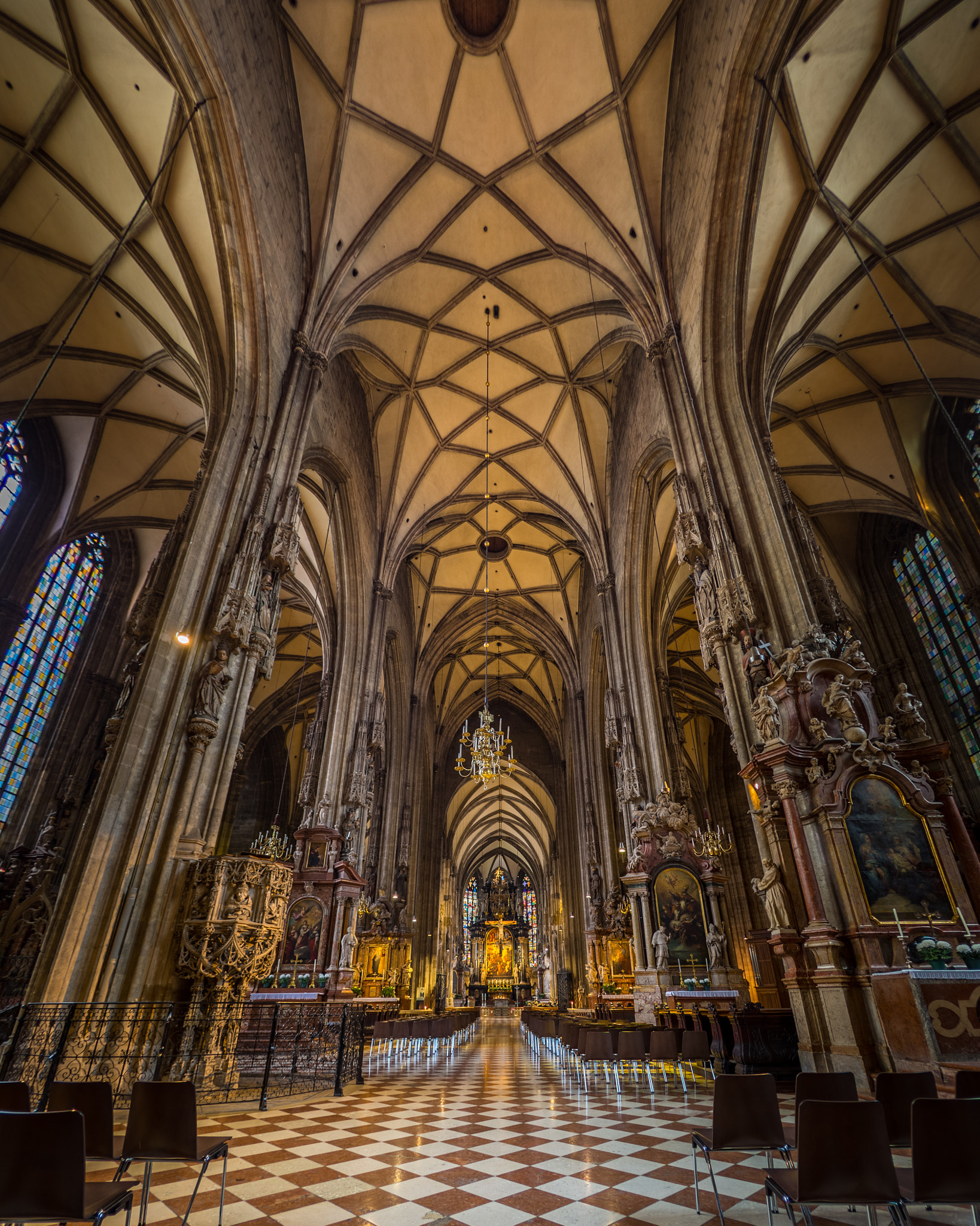 Canon EF 15mm F2.8 Fisheye sample photo. Stephansdom interior, vienna photography