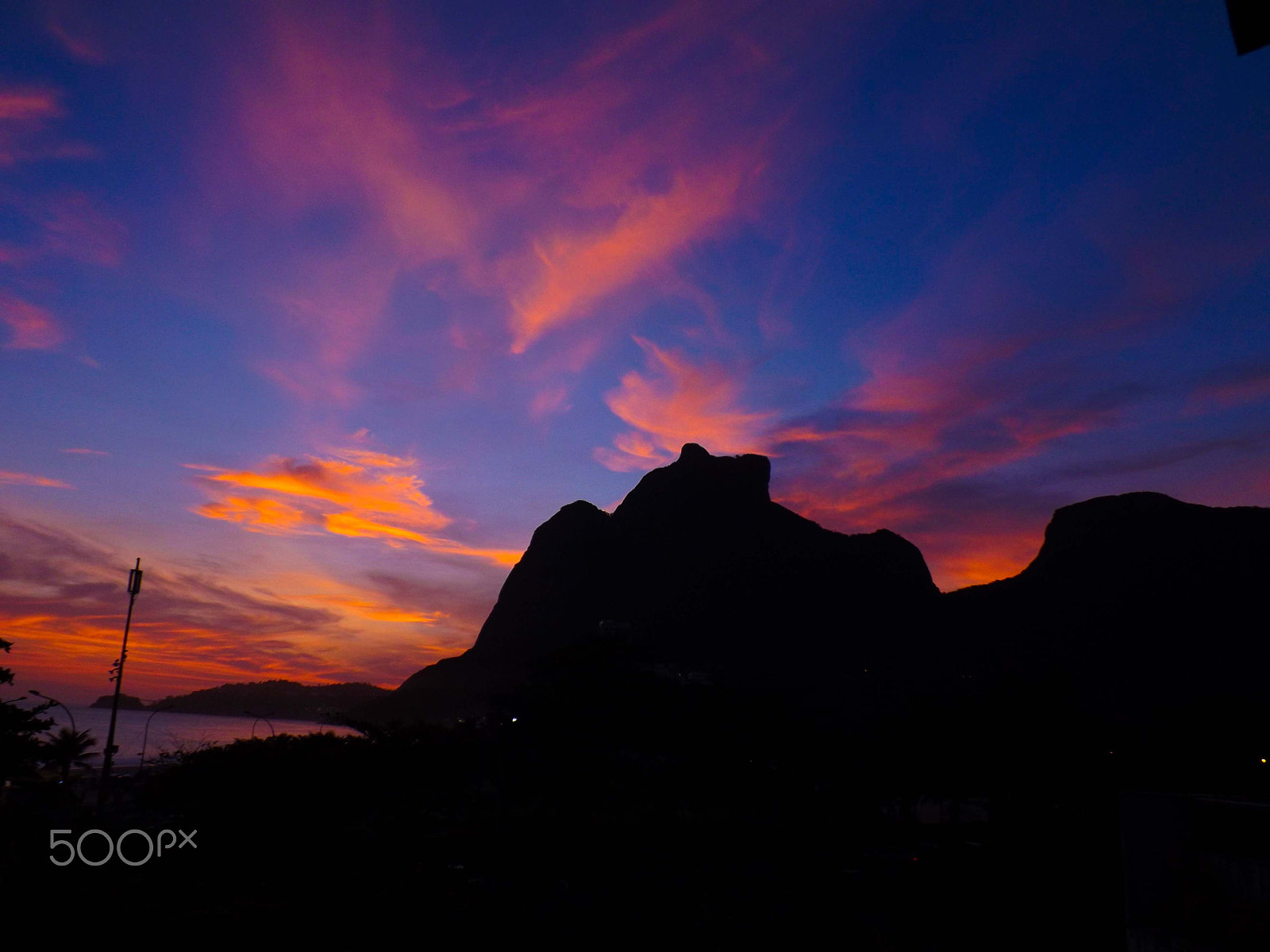 Fujifilm FinePix SL260 sample photo. Sunset in rio de janeiro photography