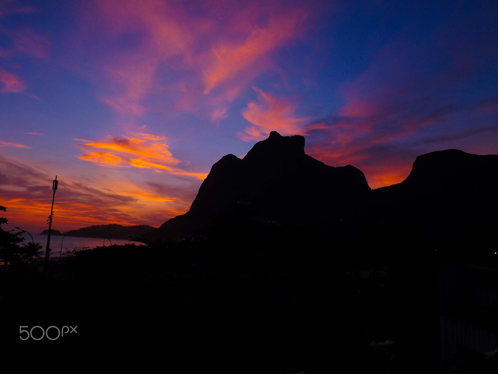 Fujifilm FinePix SL260 sample photo. Sunset in rio de janeiro photography