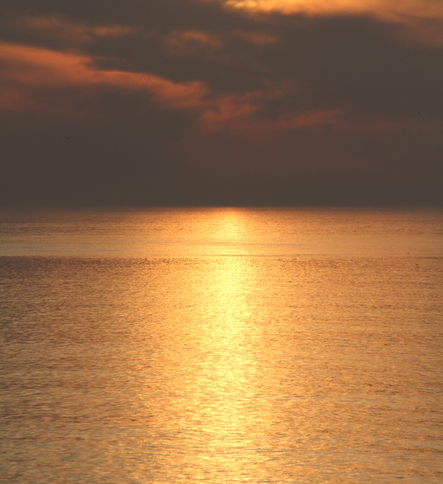 Canon 18-250mm sample photo. Glow photography