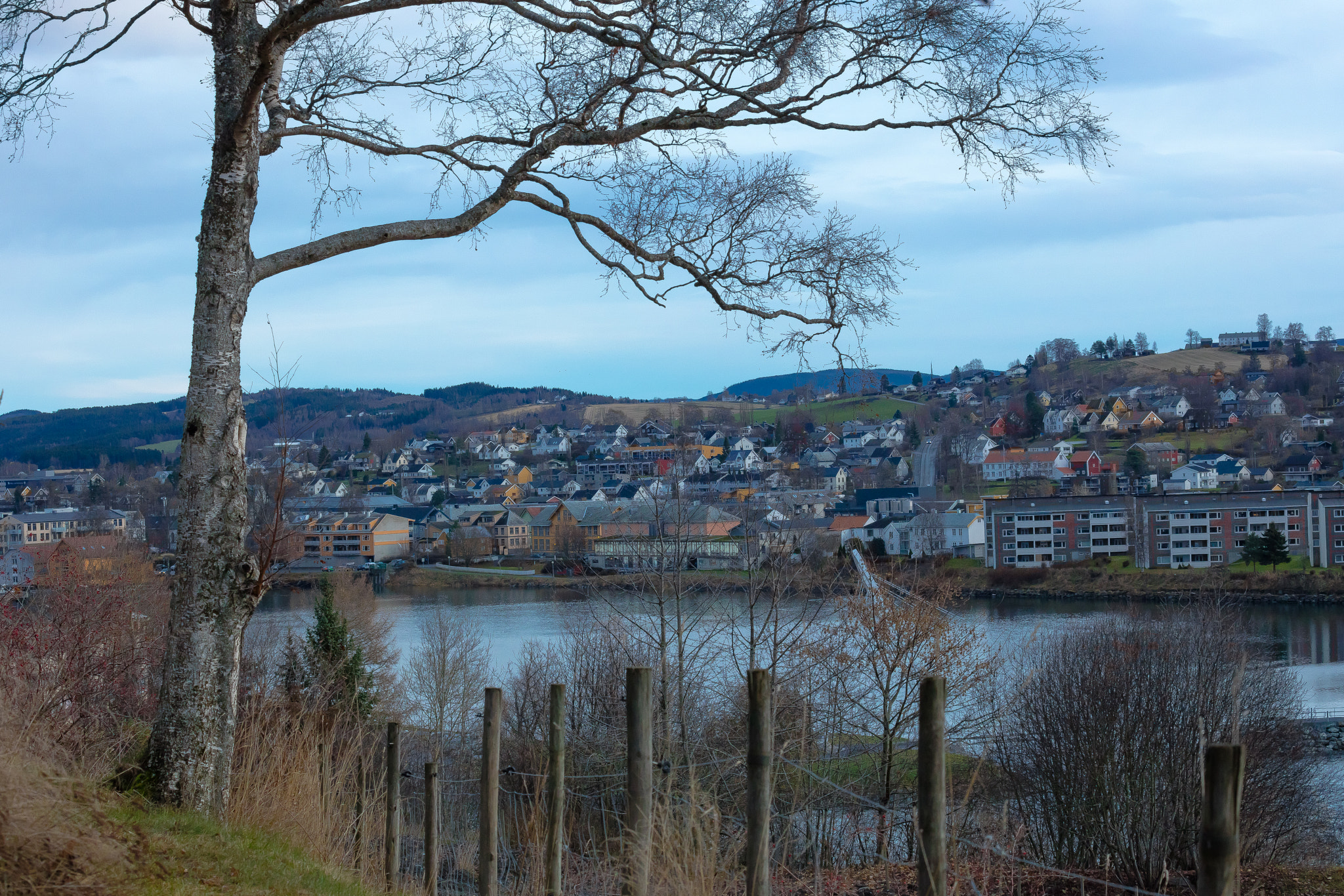 Canon EOS 5DS R sample photo. November in the town photography