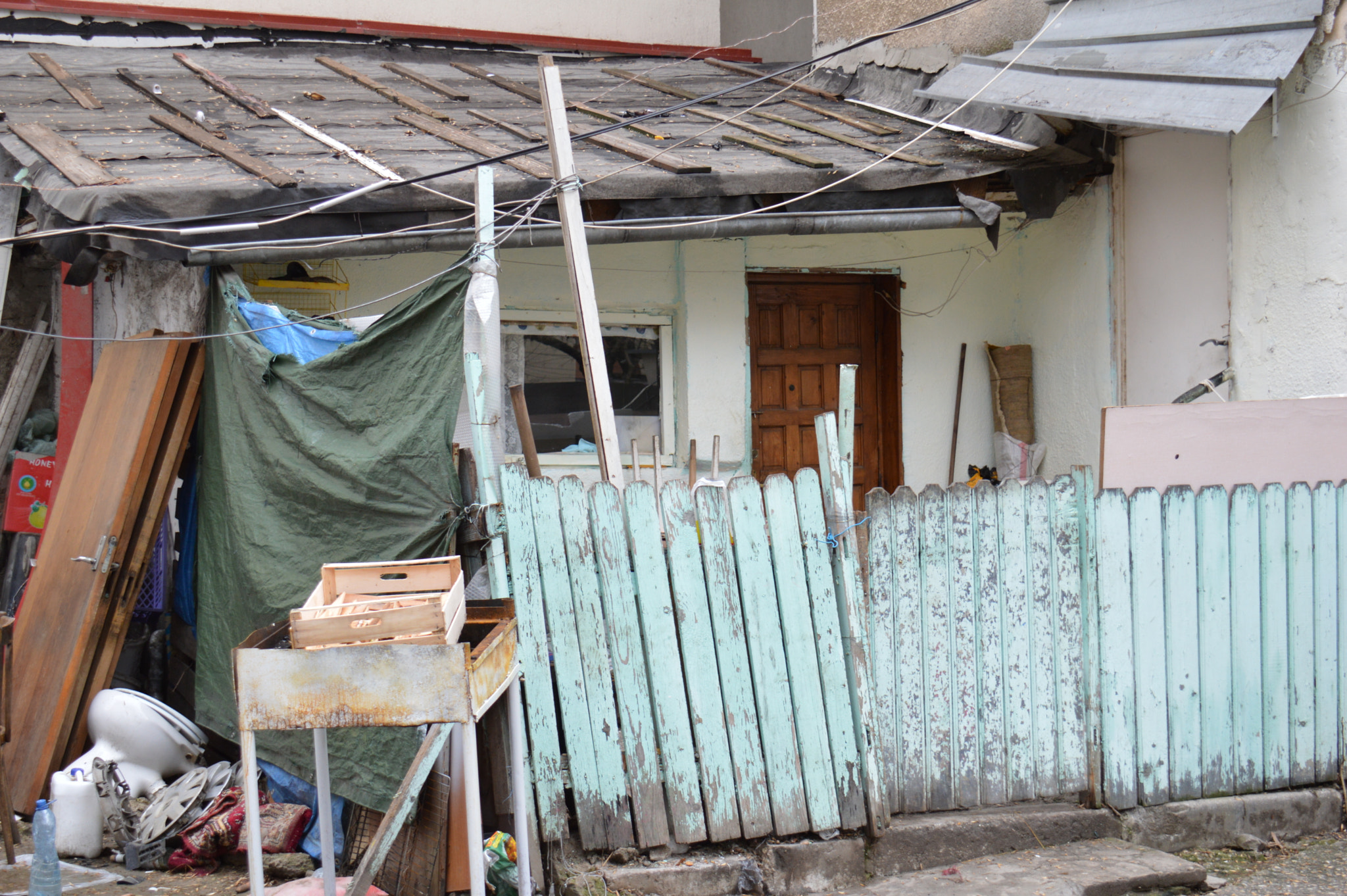 Nikon D3200 sample photo. Gipsy's house photography
