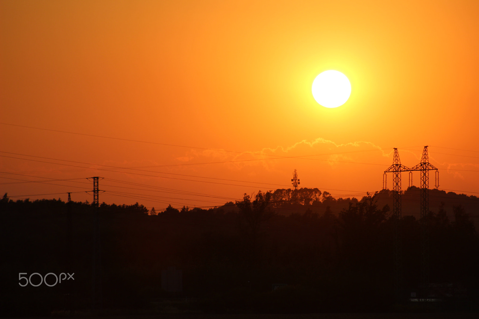 Canon EOS 100D (EOS Rebel SL1 / EOS Kiss X7) + EF75-300mm f/4-5.6 sample photo. Sunset photography