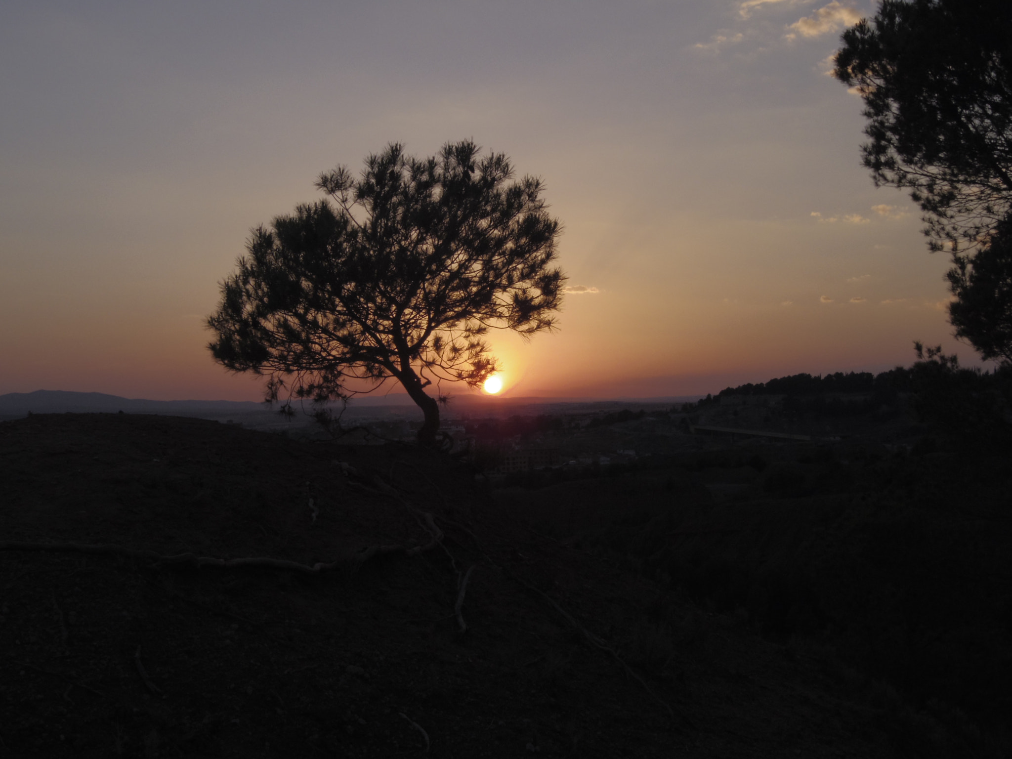 Pentax Q + Pentax 01 Standard Prime sample photo. Sunset at the clay mount photography