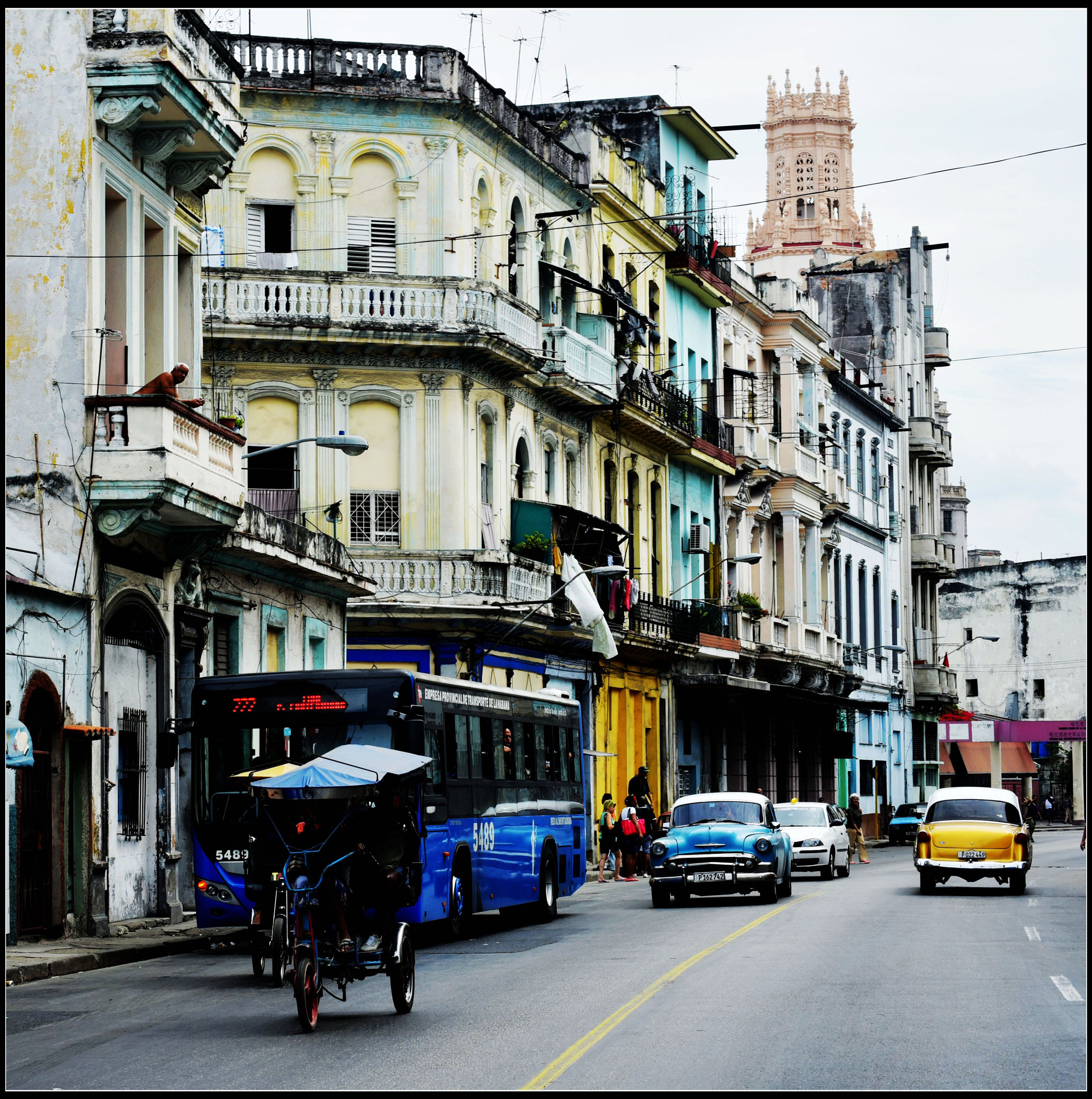 Nikon AF Nikkor 70-300mm F4-5.6G sample photo. Old town of havana photography