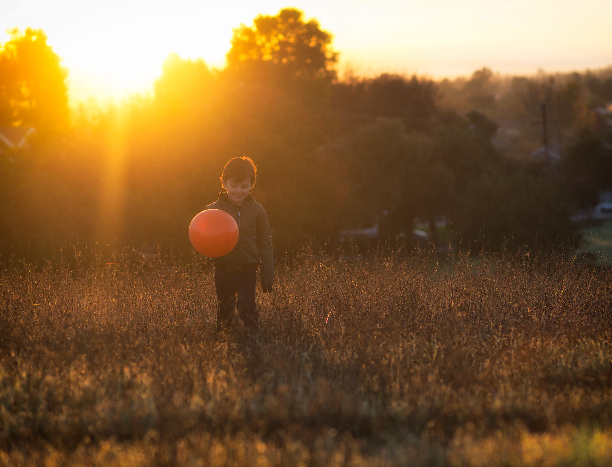 AF Nikkor 85mm f/1.8 sample photo. Birthday sunrise photography