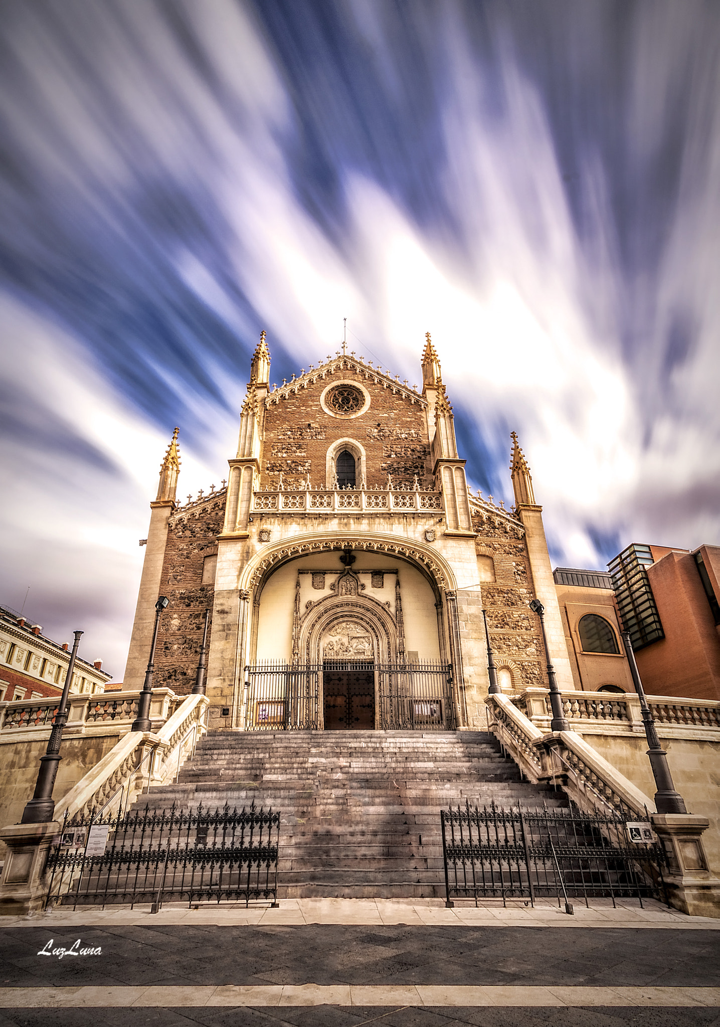 Sigma 10-20mm F3.5 EX DC HSM sample photo. Los jerónimos photography