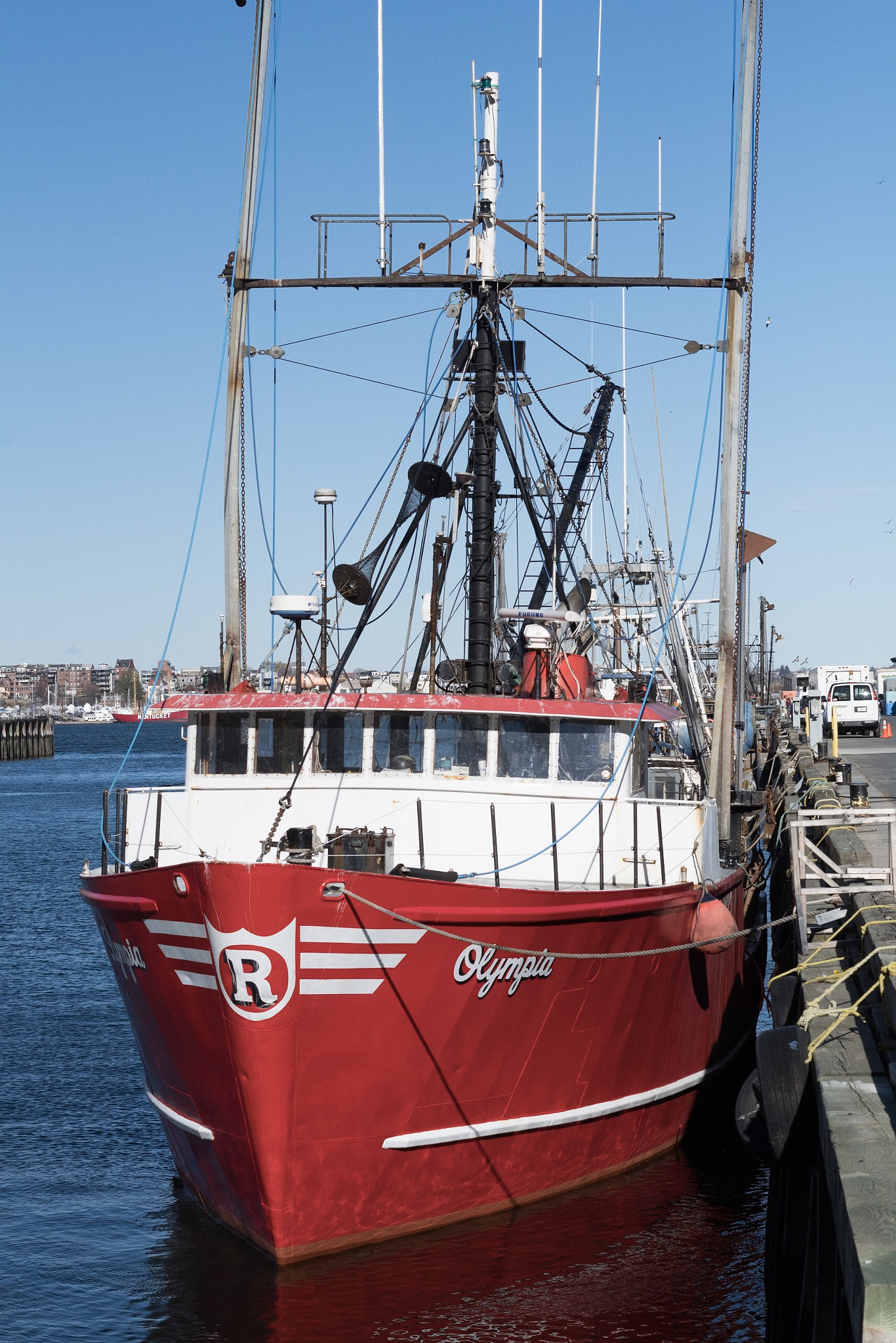 Pentax K-S2 + Pentax smc DA 50mm F1.8 sample photo. The trawler olympia in boston photography