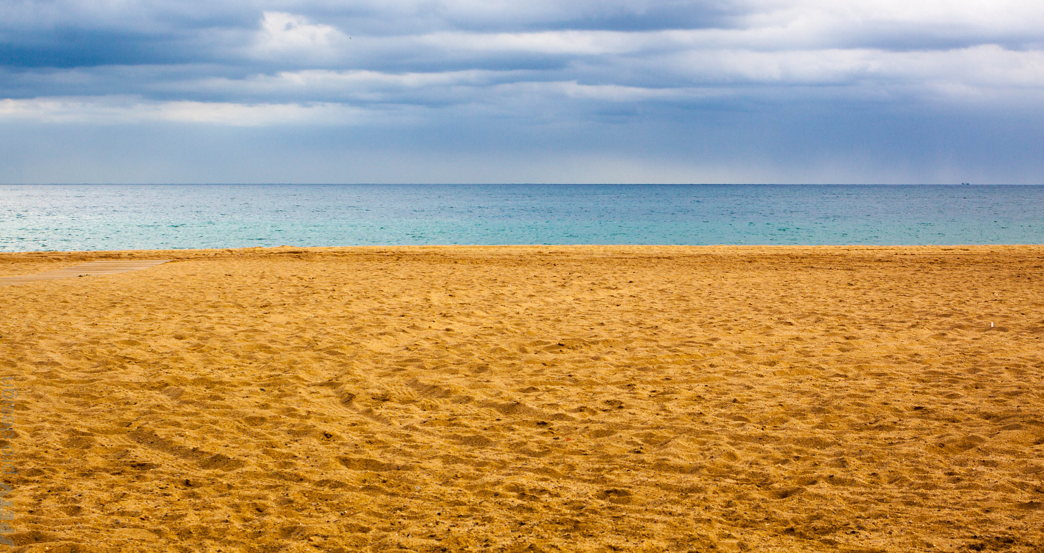 Canon EF 28-80mm f/3.5-5.6 sample photo. Playa badalona photography