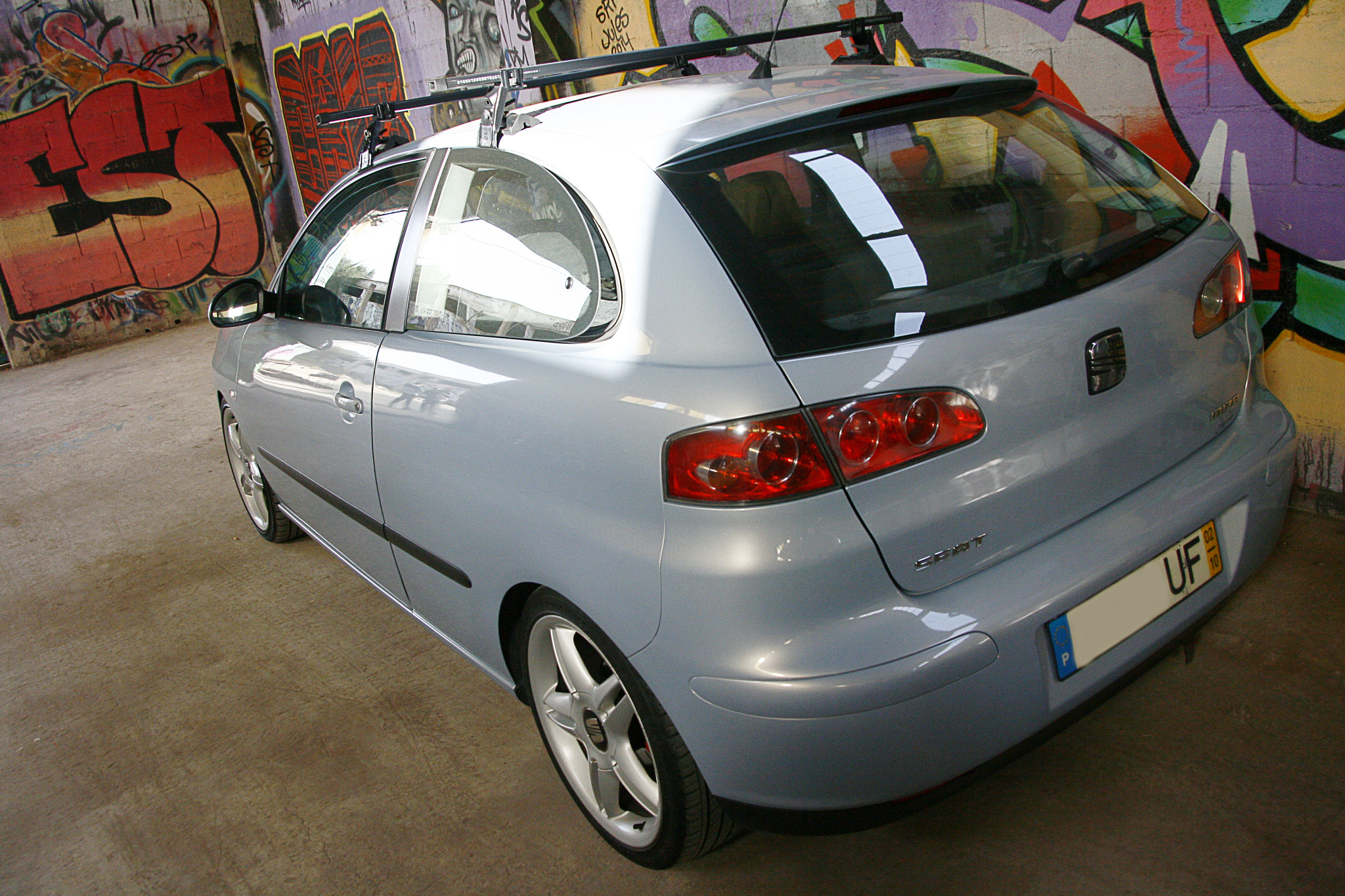 Canon EOS 400D (EOS Digital Rebel XTi / EOS Kiss Digital X) sample photo. Seat ibiza photography
