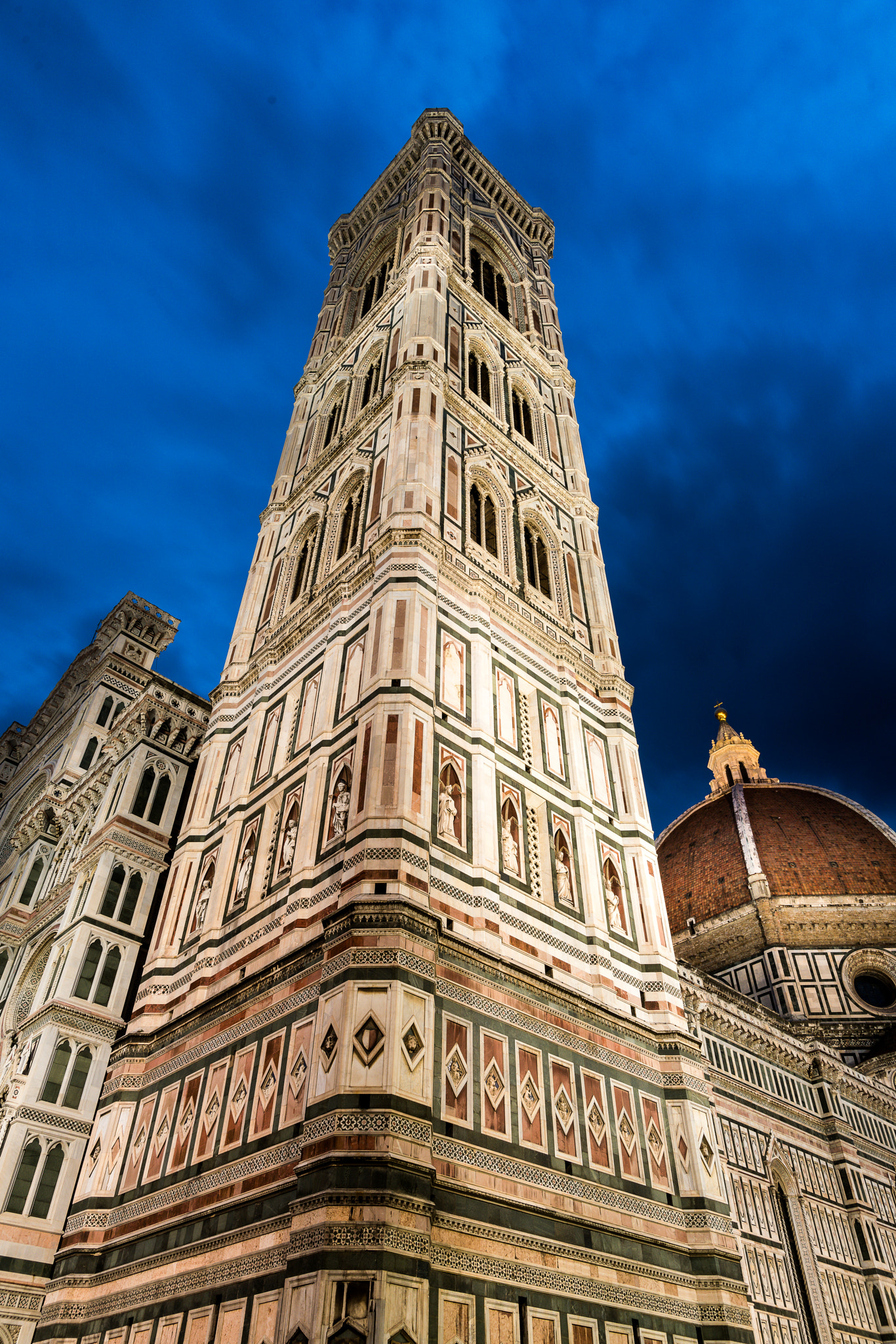 Sony a7R II sample photo. Giotto's bell tower and il duomo photography