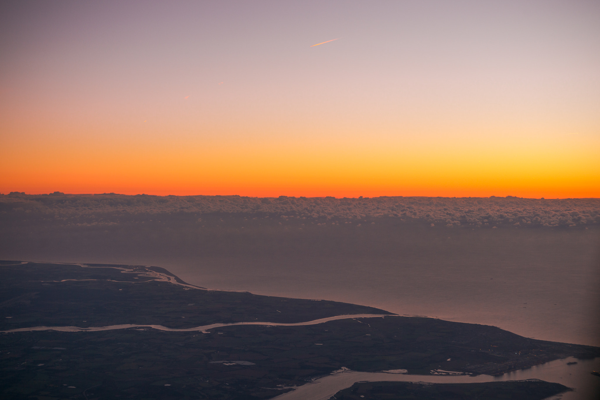 Leica APO-Summicron-M 50mm F2 ASPH sample photo. Dawn over southern england photography