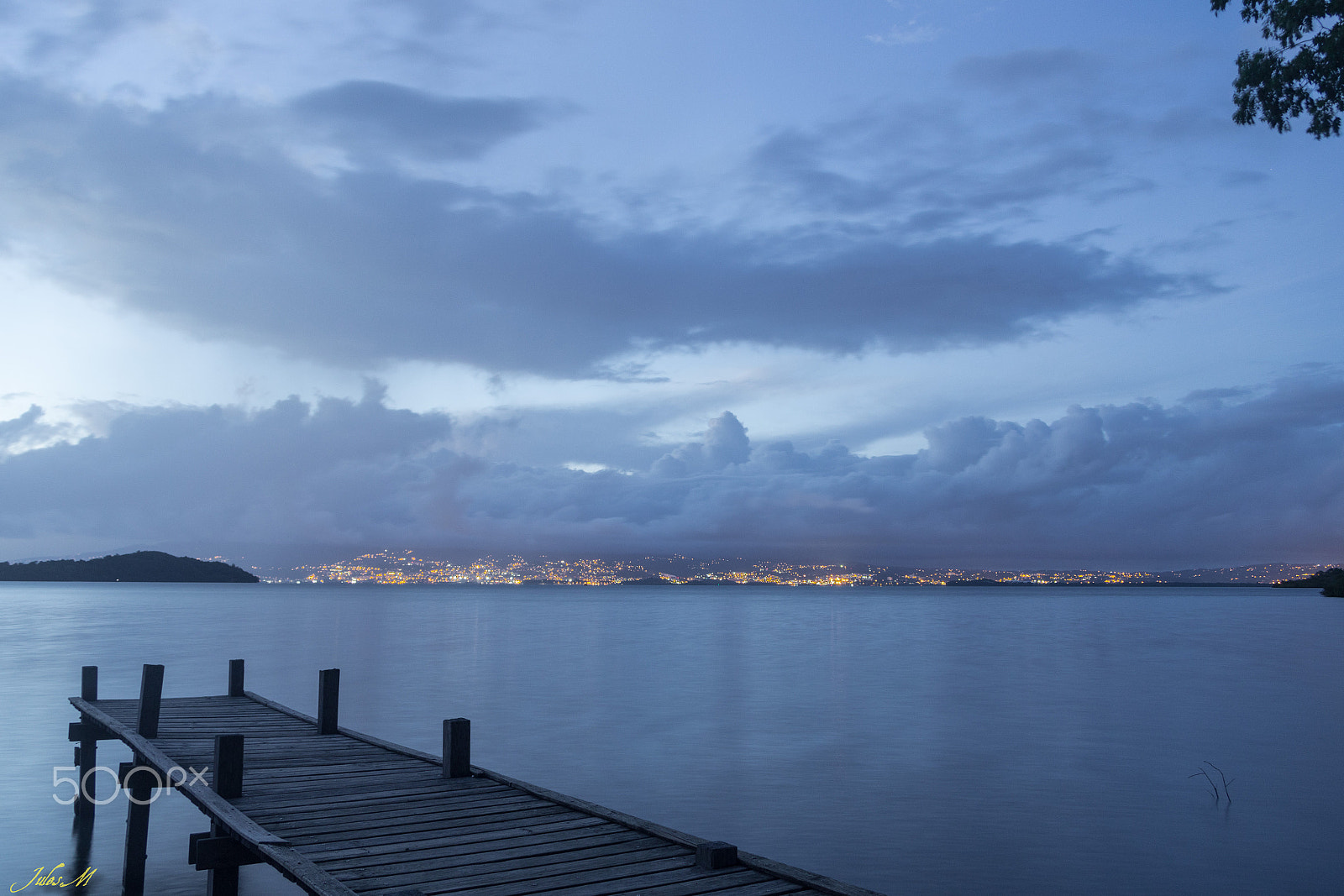 Sigma 18-50mm f/3.5-5.6 DC sample photo. Crépuscule à vatable photography
