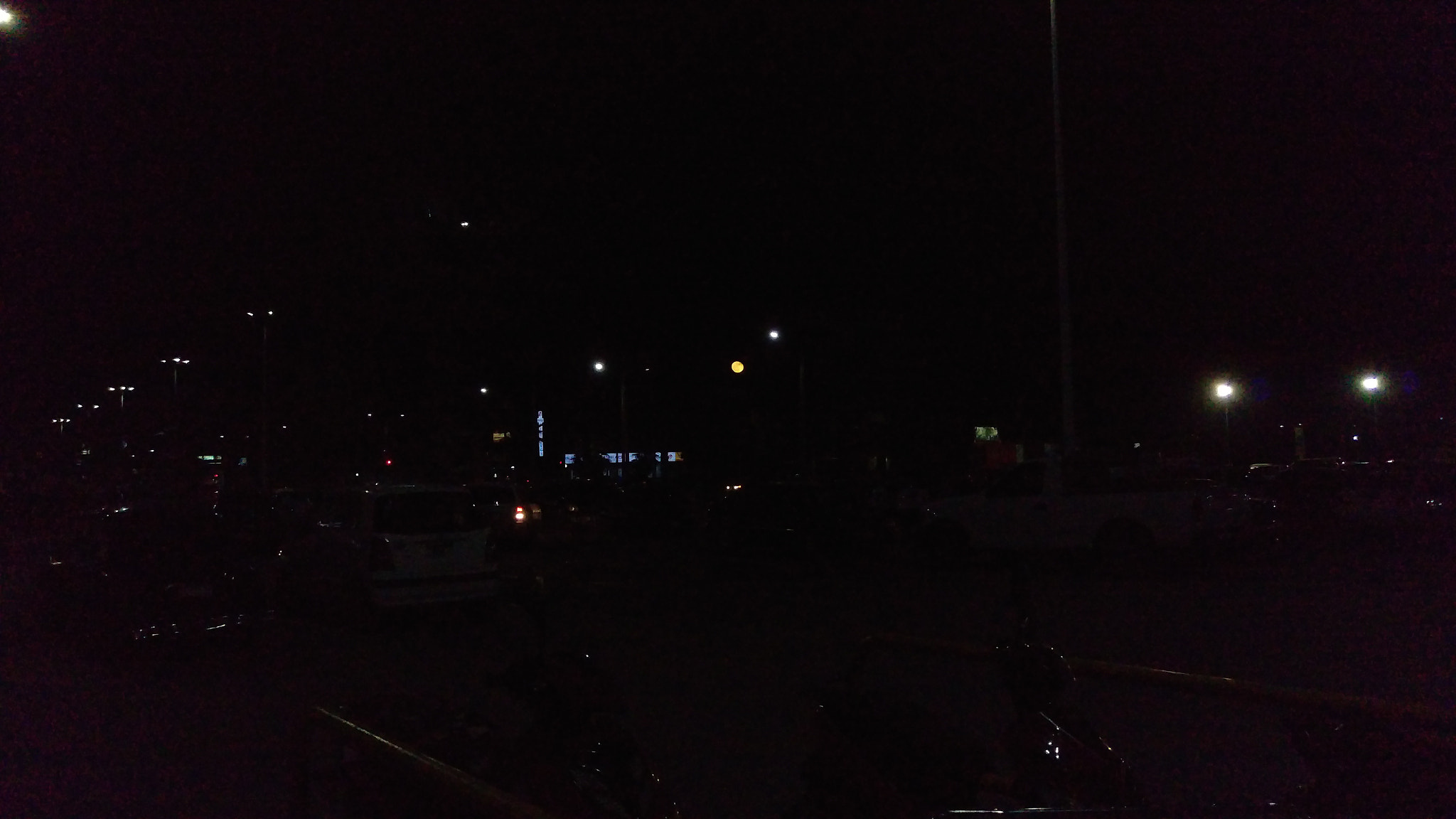 HTC M9 sample photo. Perfect illusion.  photography
