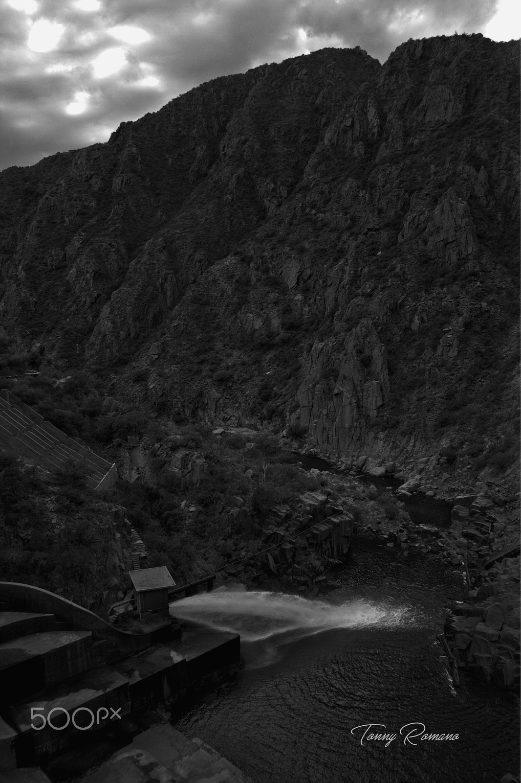 Canon EOS 350D (EOS Digital Rebel XT / EOS Kiss Digital N) sample photo. Rio arriba photography