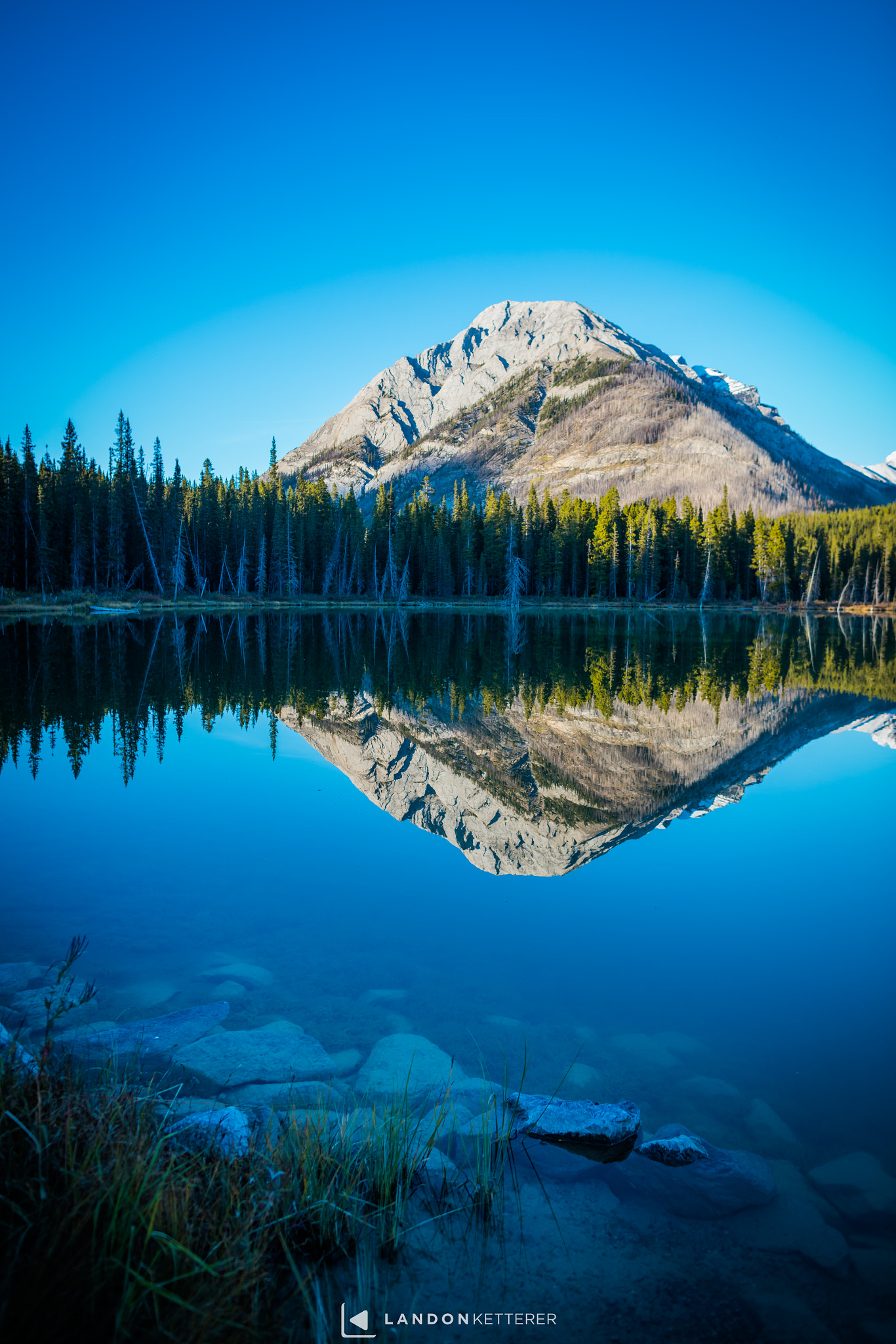 Canon EOS 5DS + Canon EF 24mm F1.4L II USM sample photo. Capturing buller pond photography