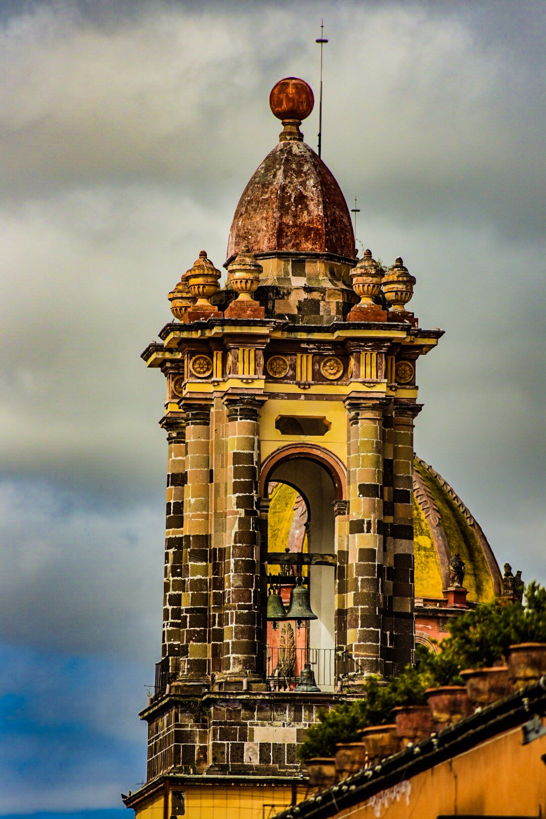 Nikon AF Nikkor 70-300mm F4-5.6G sample photo. Iglesia. san miguel de allende. guanajuato méxico. photography