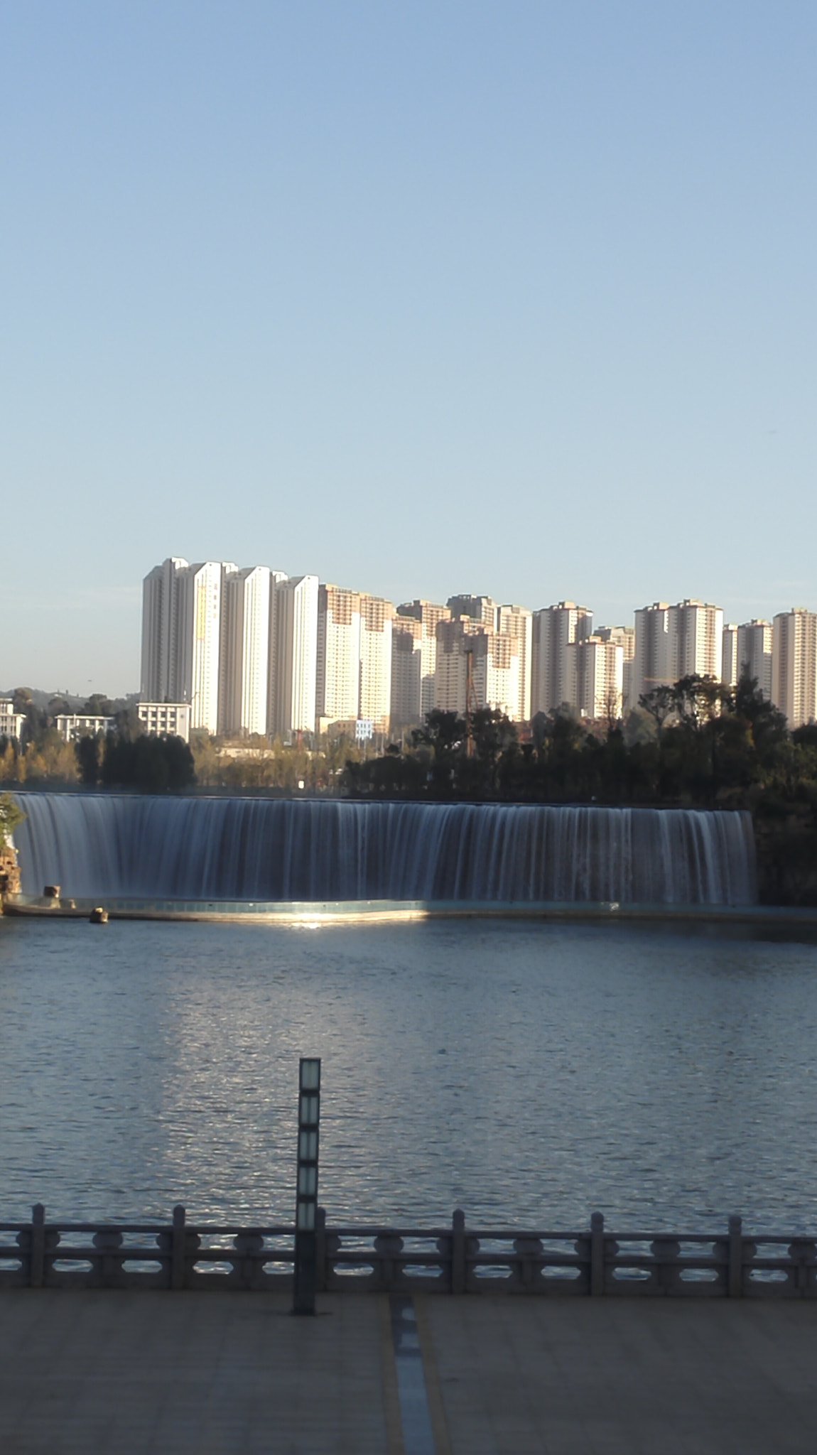 HUAWEI H60-L01 sample photo