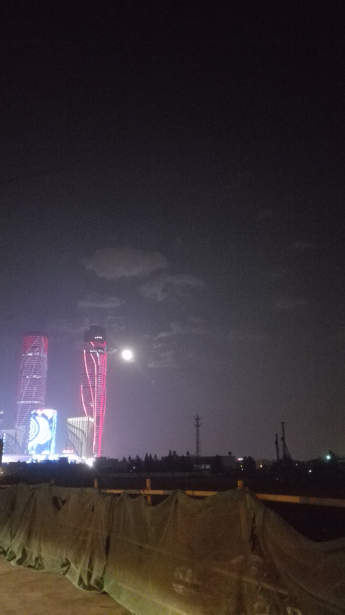 HUAWEI H60-L01 sample photo