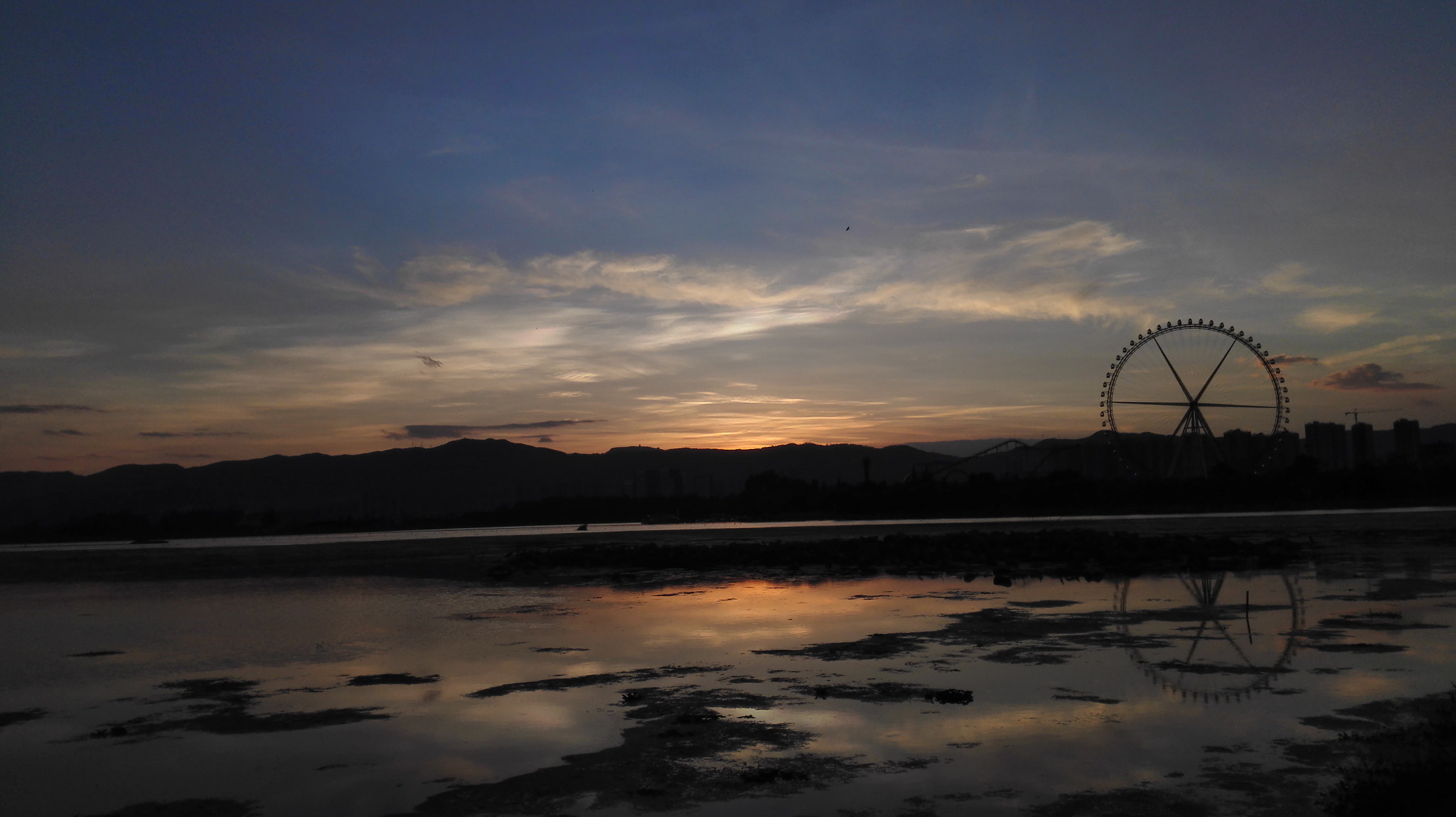 HUAWEI H60-L01 sample photo
