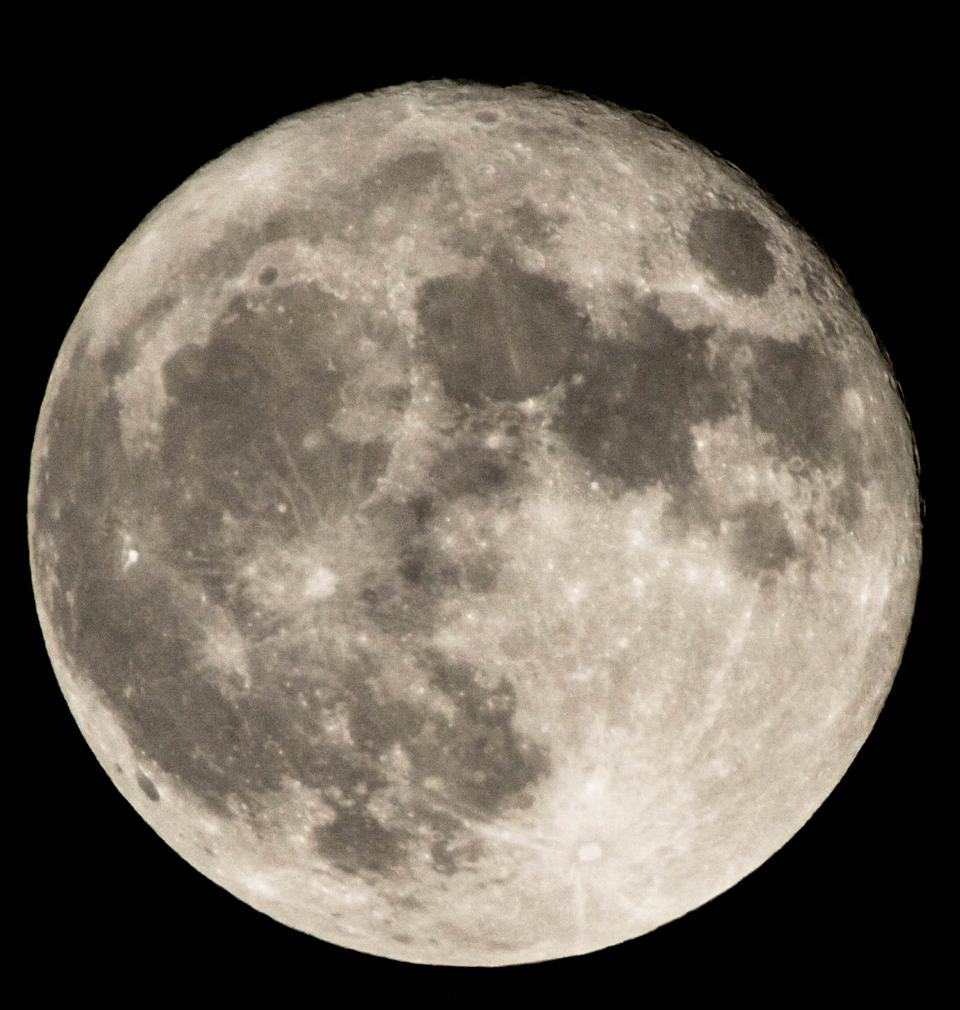 Sigma 50-500mm f/4-6.3 APO HSM EX sample photo. Super moon (of ) photography