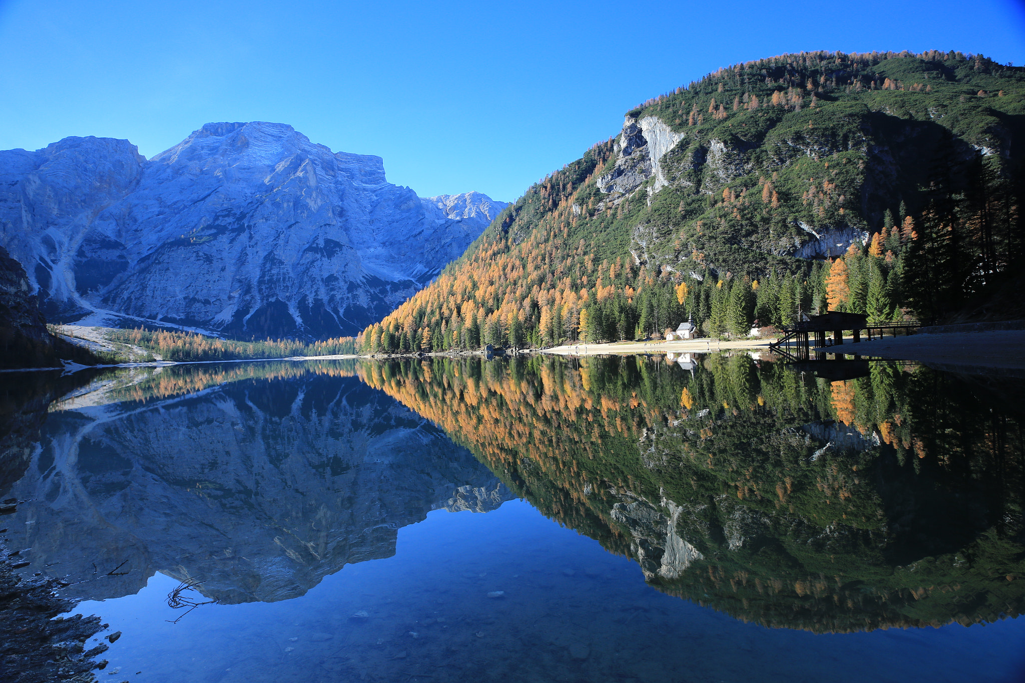 Canon EF 16-35mm F2.8L III USM sample photo. Braies lake photography