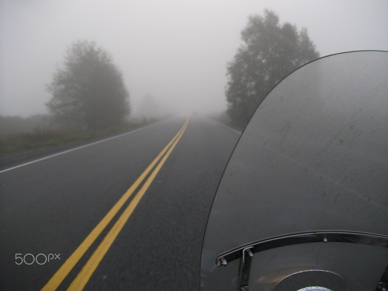 Fujifilm A220 A230 sample photo. Behind the windshield photography