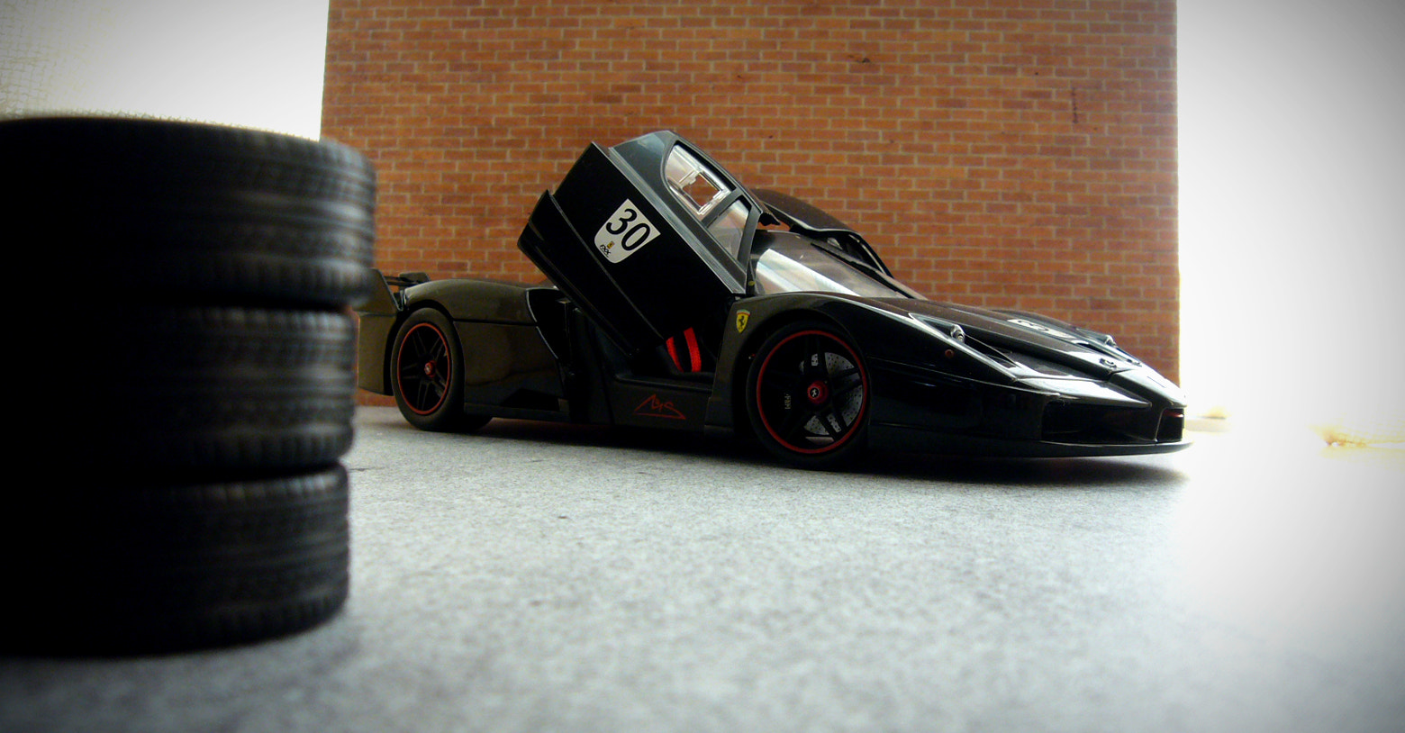 Panasonic DMC-FX01 sample photo. Enzo fxx（1:18） photography