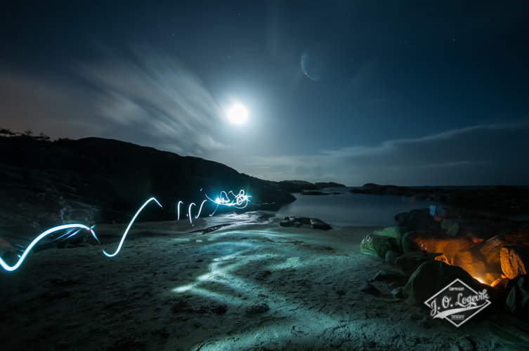 Sigma 10-20mm F4-5.6 EX DC HSM sample photo. Lekte lit med lommelykta photography