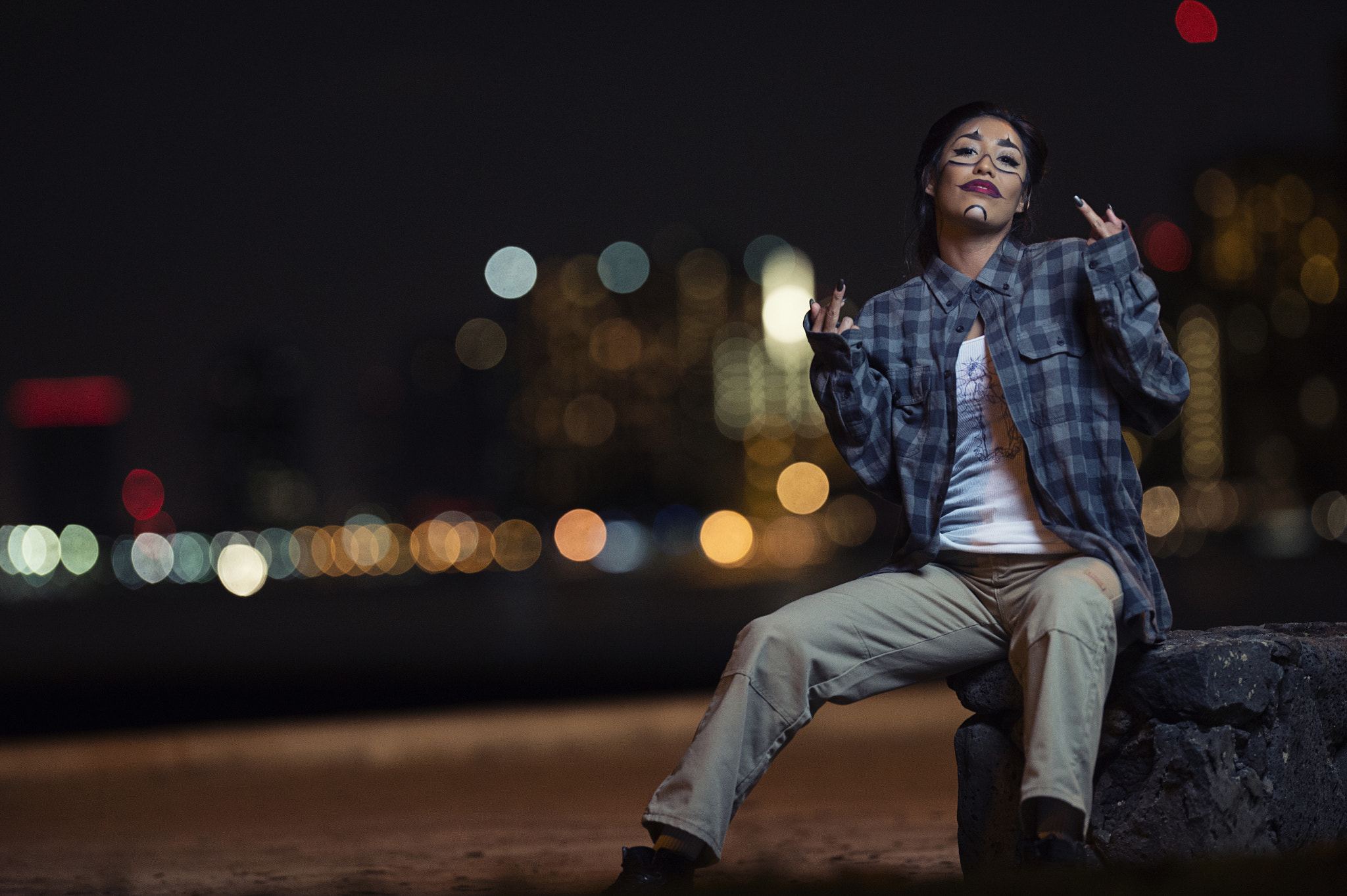 Nikon AF-S Nikkor 200mm F2G ED-IF VR sample photo. Sexy cholita photography