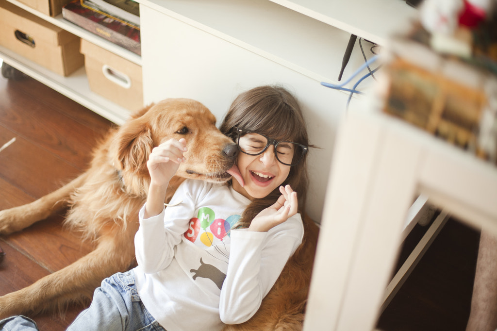 Dog Kiss by Marcia Fernandes on 500px.com