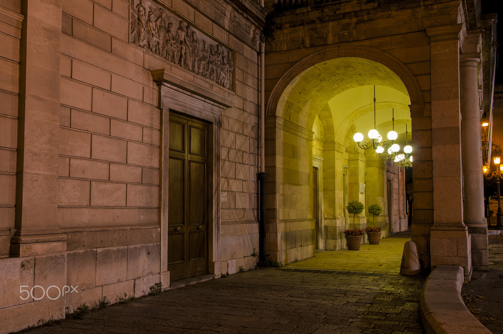 Nikon D300S sample photo. Ingresso al teatro photography