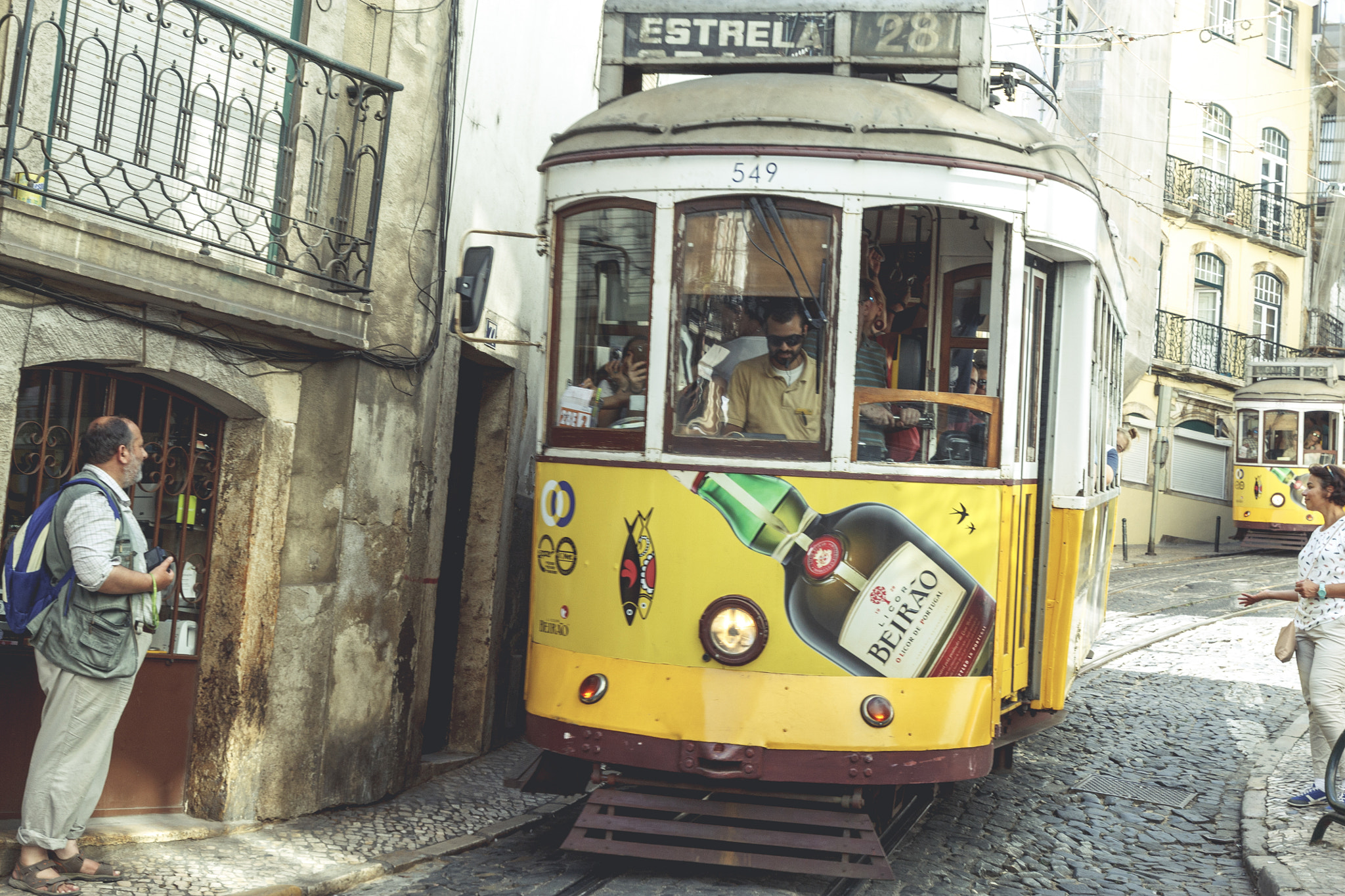 Canon EOS 1100D (EOS Rebel T3 / EOS Kiss X50) + Canon EF 16-35mm F2.8L USM sample photo. Tourism in lisboa photography