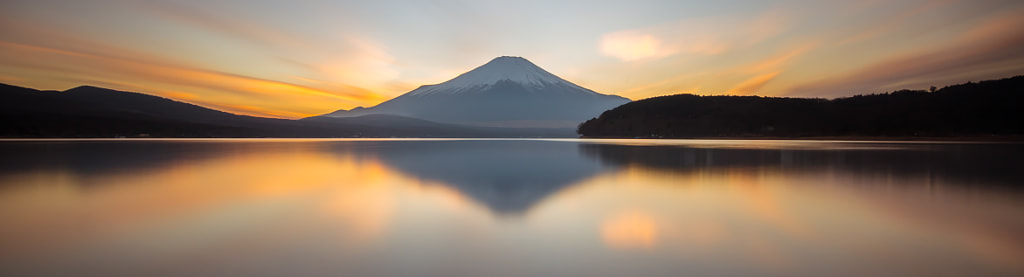 21-00:mt.fuji by momo-123 ( You.Tomi. ) on 500px.com