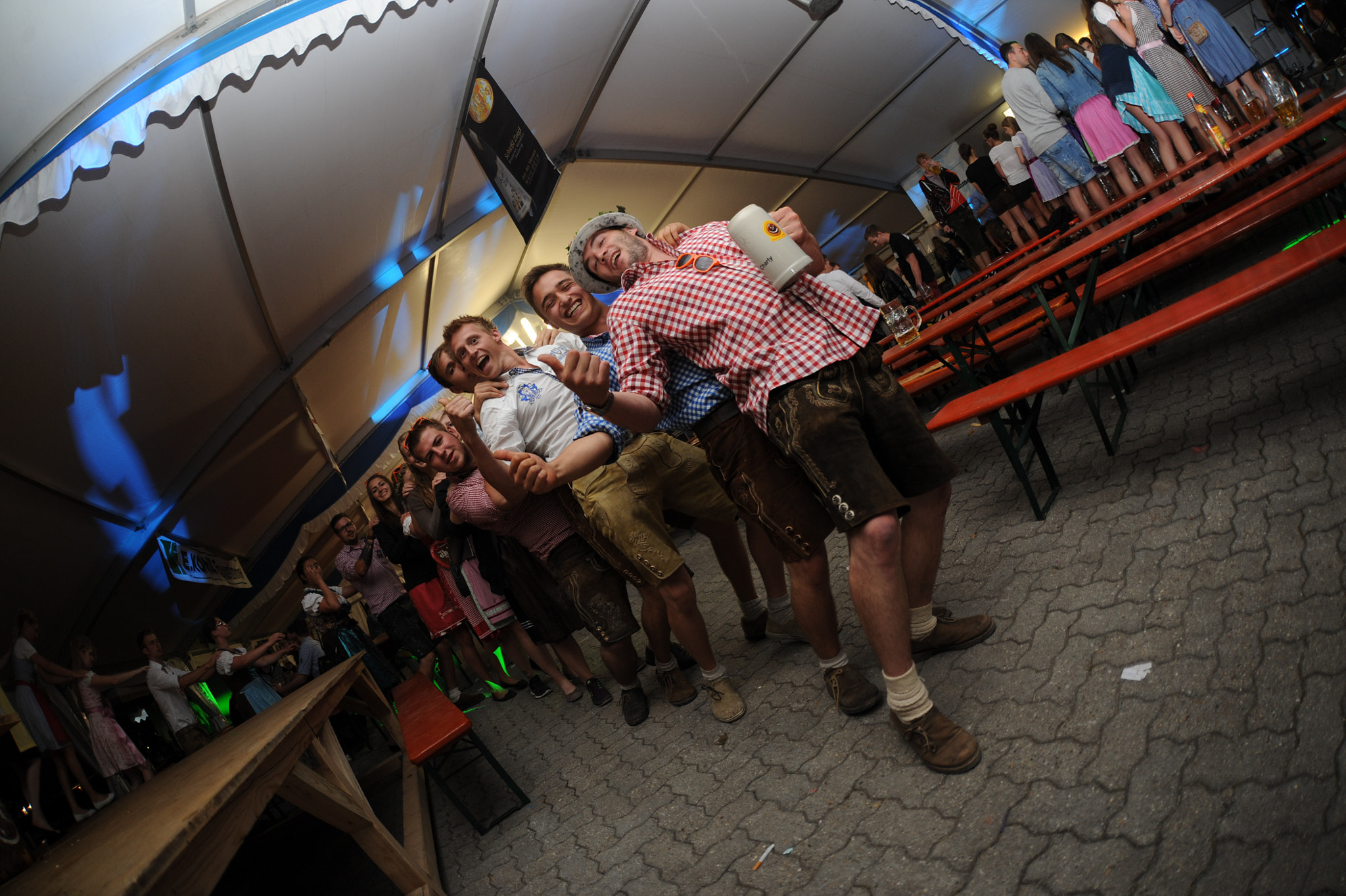 Nikon D3 + Sigma 15mm F2.8 EX DG Diagonal Fisheye sample photo. Sakrisch live @ rieden 2016 photography